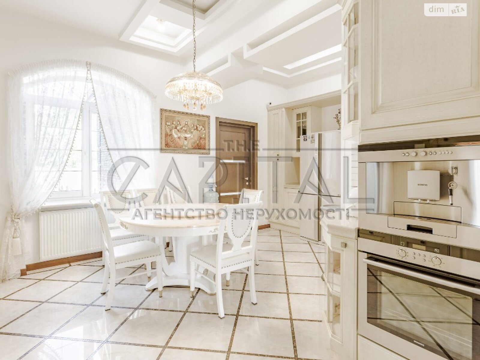 двоповерховий будинок, 1086.6 кв. м, цегла. Продаж у Козині фото 1 двоповерховий будинок, 1086.6 кв. м, цегла. Продаж у Козині фото 1