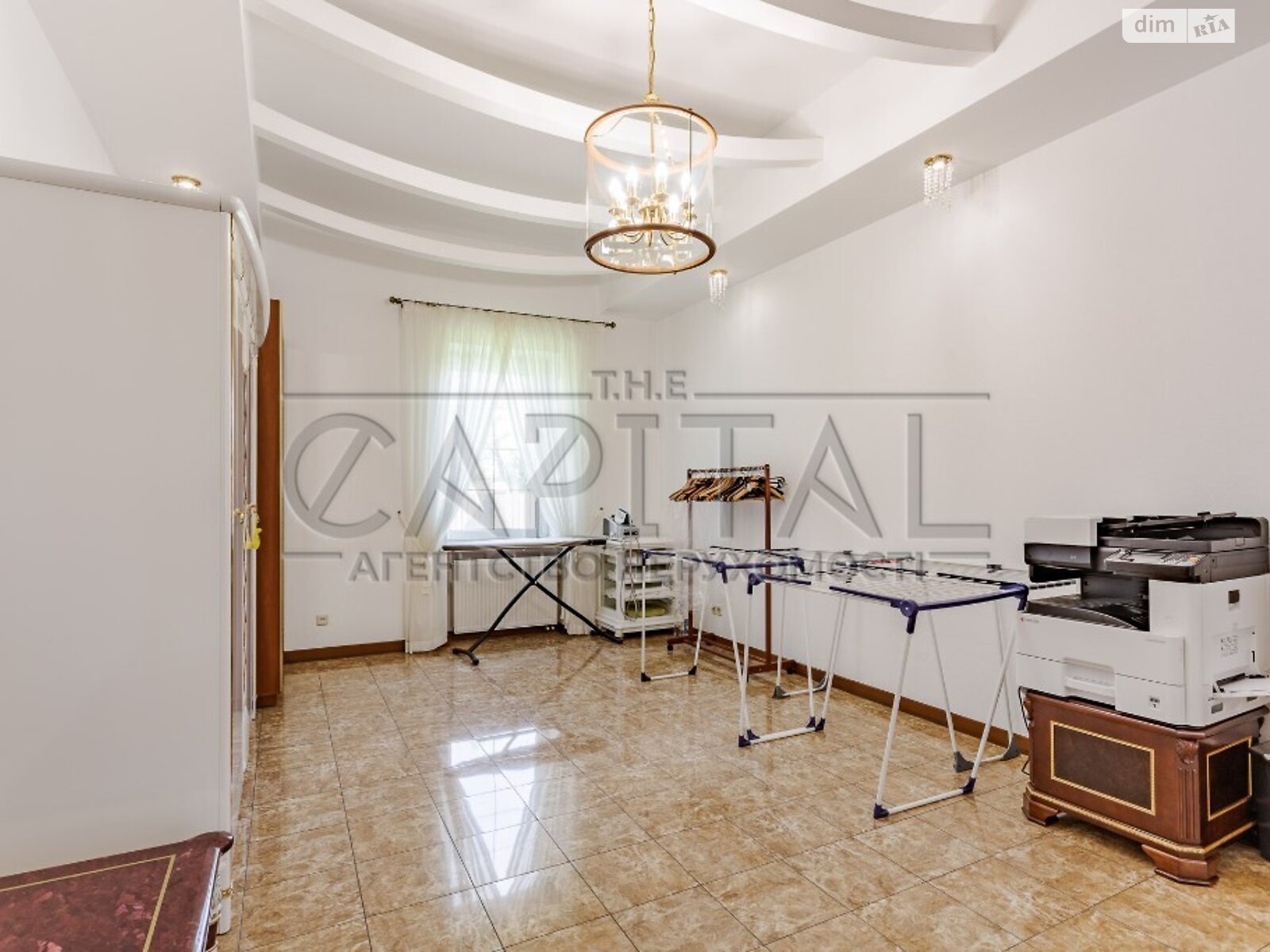 двоповерховий будинок, 1086.6 кв. м, цегла. Продаж у Козині фото 1 двоповерховий будинок, 1086.6 кв. м, цегла. Продаж у Козині фото 1