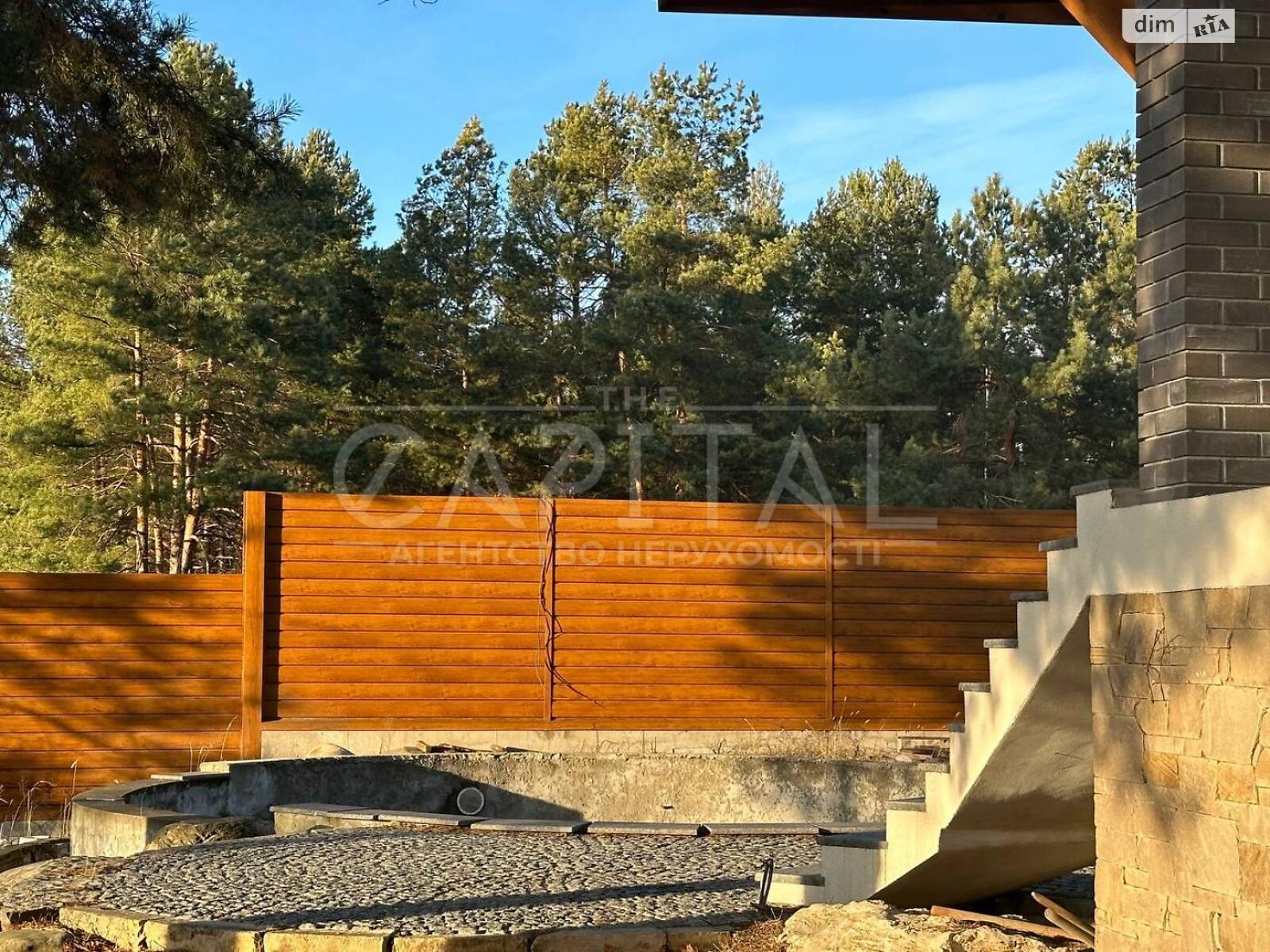 двоповерховий будинок з гаражем, 408 кв. м, цегла. Продаж у Козині фото 1 двоповерховий будинок з гаражем, 408 кв. м, цегла. Продаж у Козині фото 1