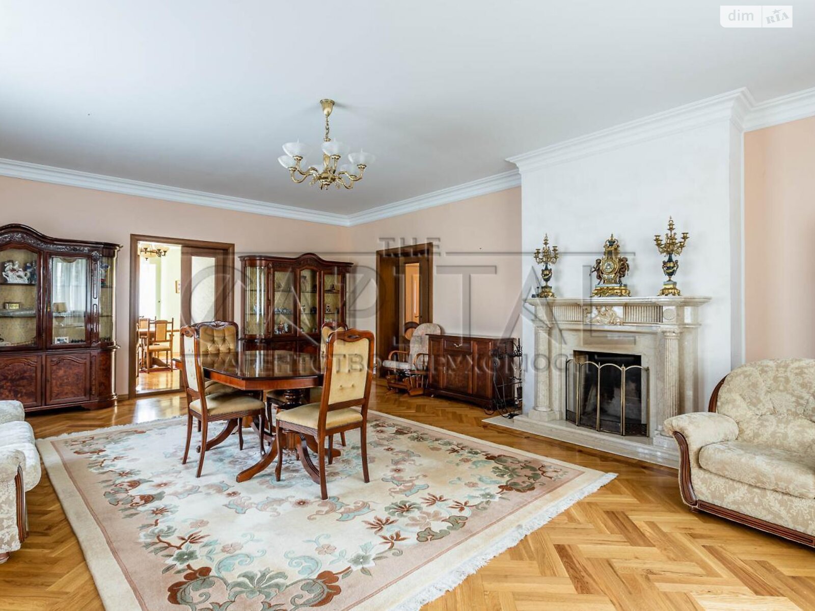 триповерховий будинок з гаражем, 490 кв. м, цегла. Продаж у Козині фото 1 триповерховий будинок з гаражем, 490 кв. м, цегла. Продаж у Козині фото 1