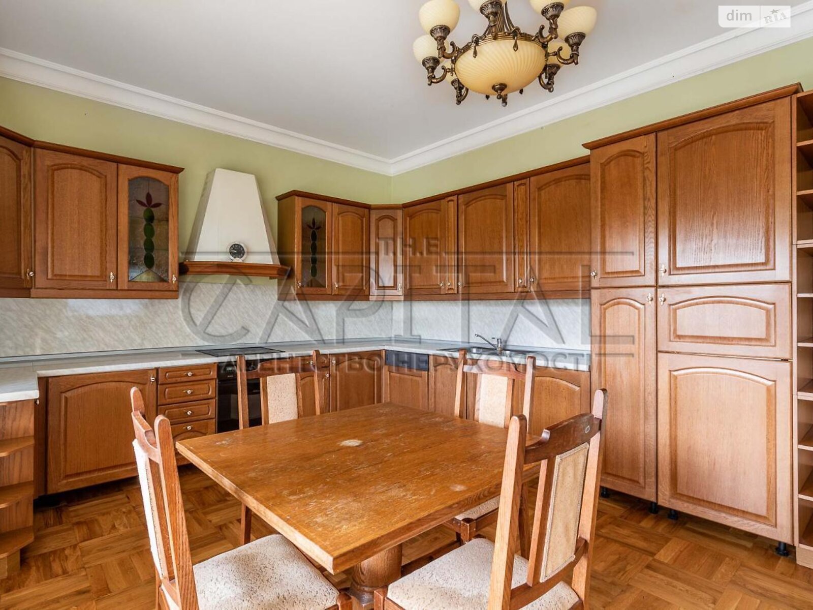 триповерховий будинок з гаражем, 490 кв. м, цегла. Продаж у Козині фото 1 триповерховий будинок з гаражем, 490 кв. м, цегла. Продаж у Козині фото 1