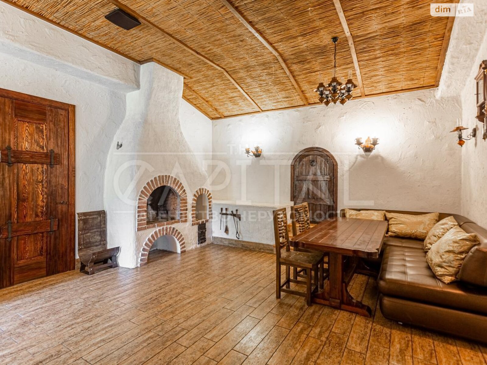 двоповерховий будинок з гаражем, 848 кв. м, кирпич. Продаж у Козині фото 1