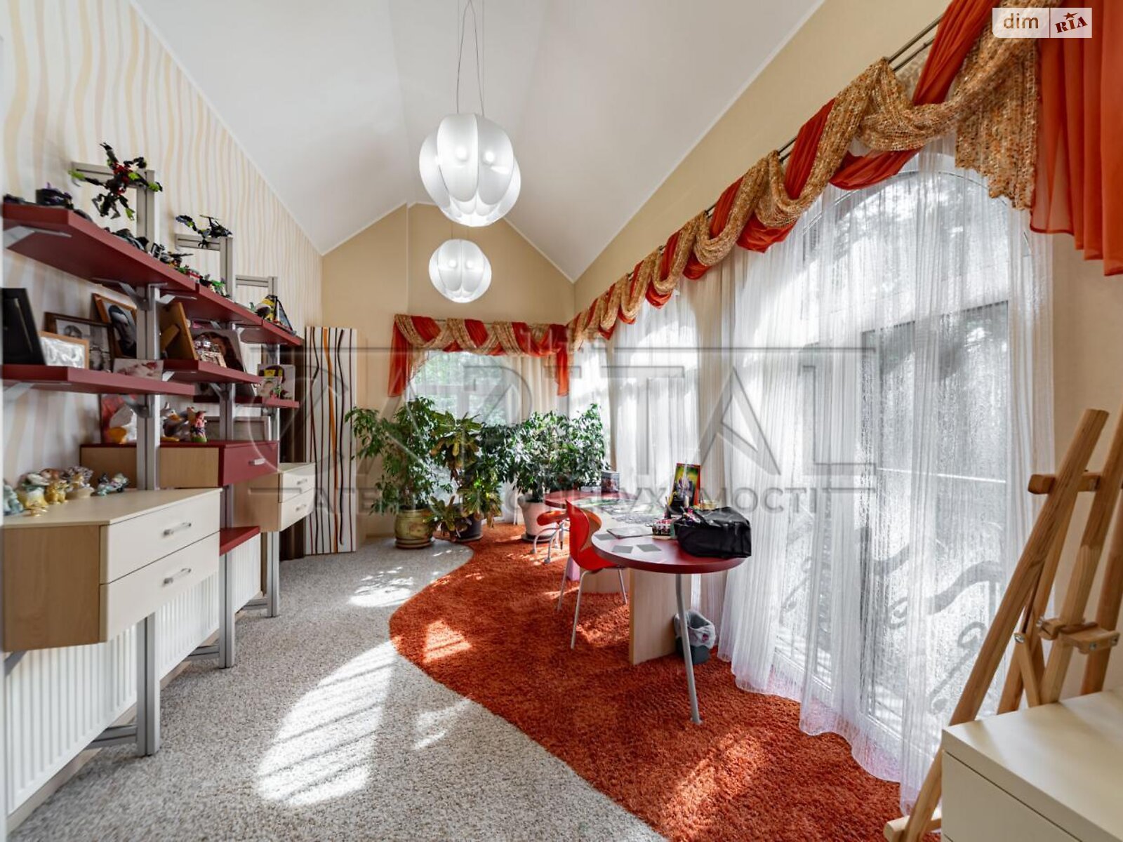 триповерховий будинок, 2300 кв. м, цегла. Продаж у Козині фото 1 триповерховий будинок, 2300 кв. м, цегла. Продаж у Козині фото 1
