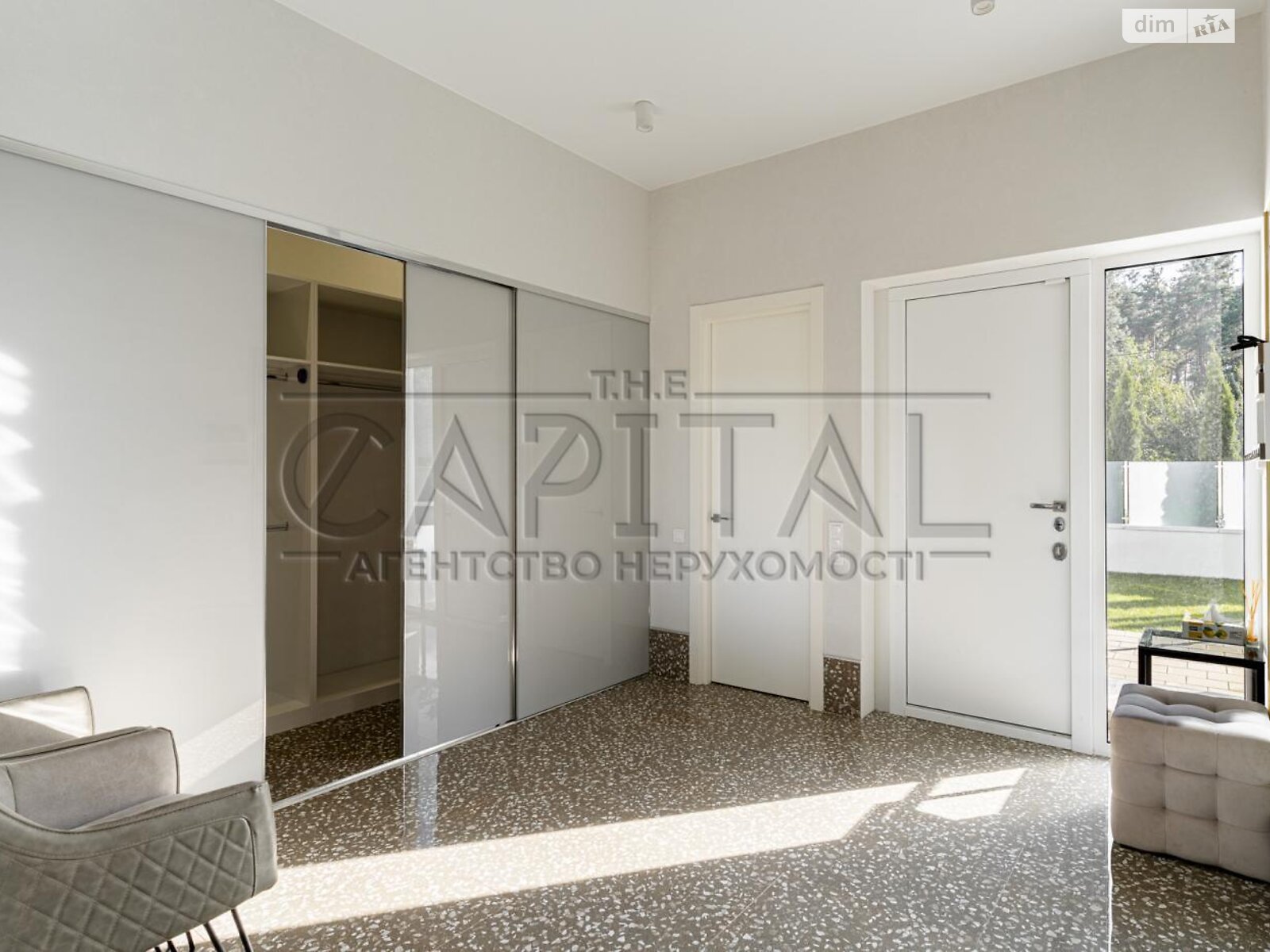 двоповерховий будинок з гаражем, 241 кв. м, цегла. Продаж у Козині фото 1 двоповерховий будинок з гаражем, 241 кв. м, цегла. Продаж у Козині фото 1