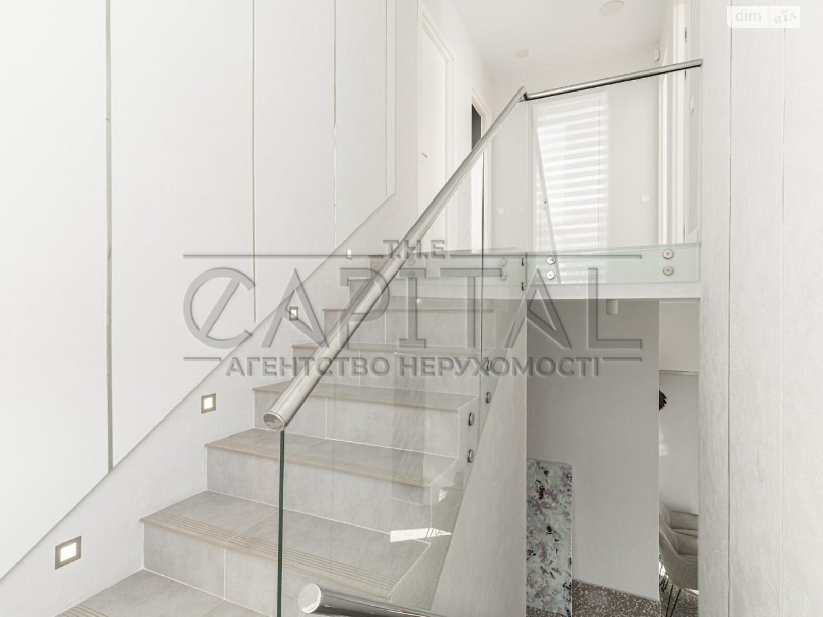 двоповерховий будинок з гаражем, 241 кв. м, цегла. Продаж у Козині фото 1 двоповерховий будинок з гаражем, 241 кв. м, цегла. Продаж у Козині фото 1
