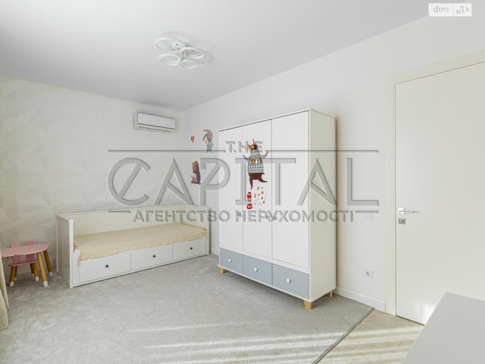 двоповерховий будинок з гаражем, 241 кв. м, цегла. Продаж у Козині фото 1 двоповерховий будинок з гаражем, 241 кв. м, цегла. Продаж у Козині фото 1