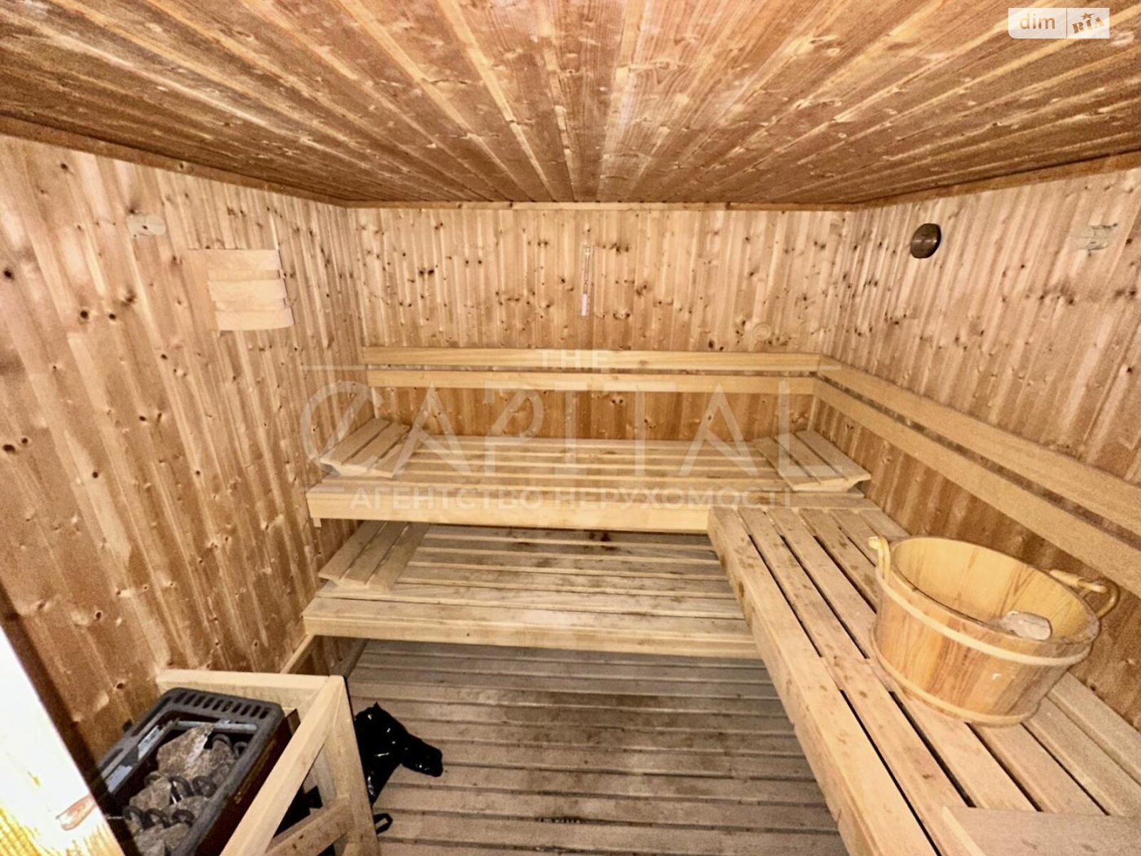 трехэтажный дом с балконом, 731 кв. м, кирпич. Продажа в Козине фото 1 трехэтажный дом с балконом, 731 кв. м, кирпич. Продажа в Козине фото 1