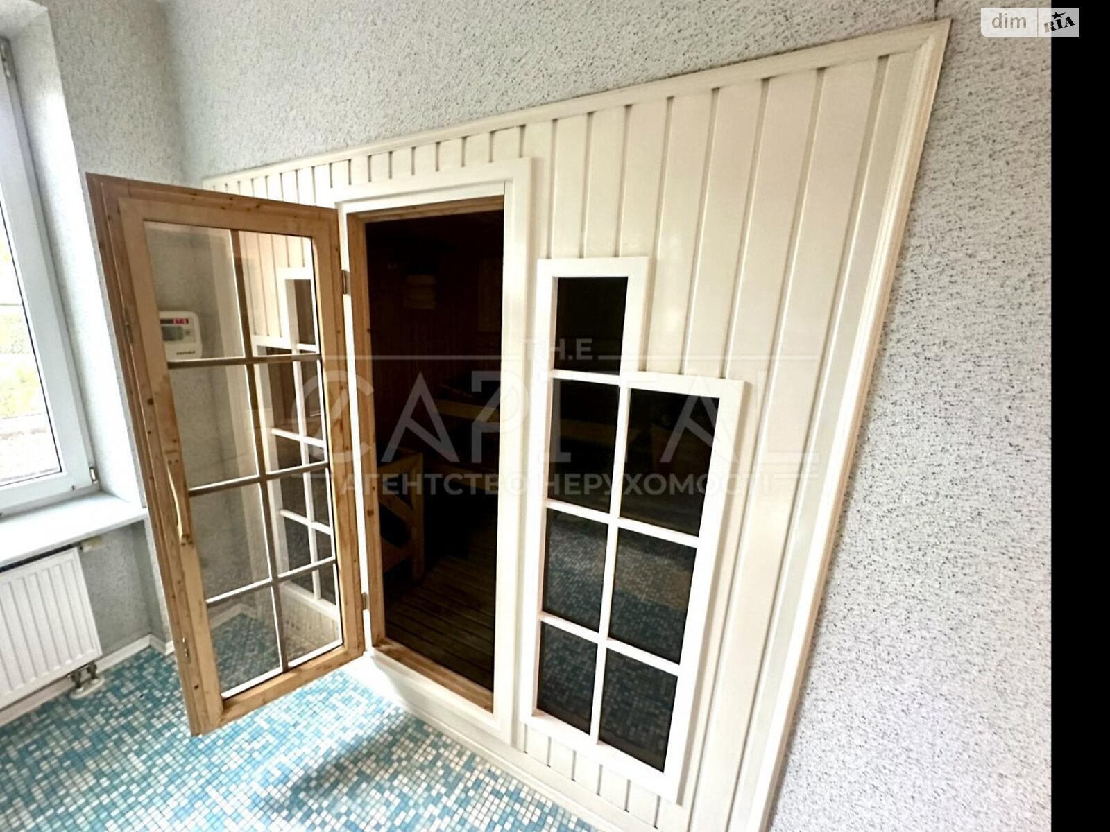 трехэтажный дом с балконом, 731 кв. м, кирпич. Продажа в Козине фото 1 трехэтажный дом с балконом, 731 кв. м, кирпич. Продажа в Козине фото 1