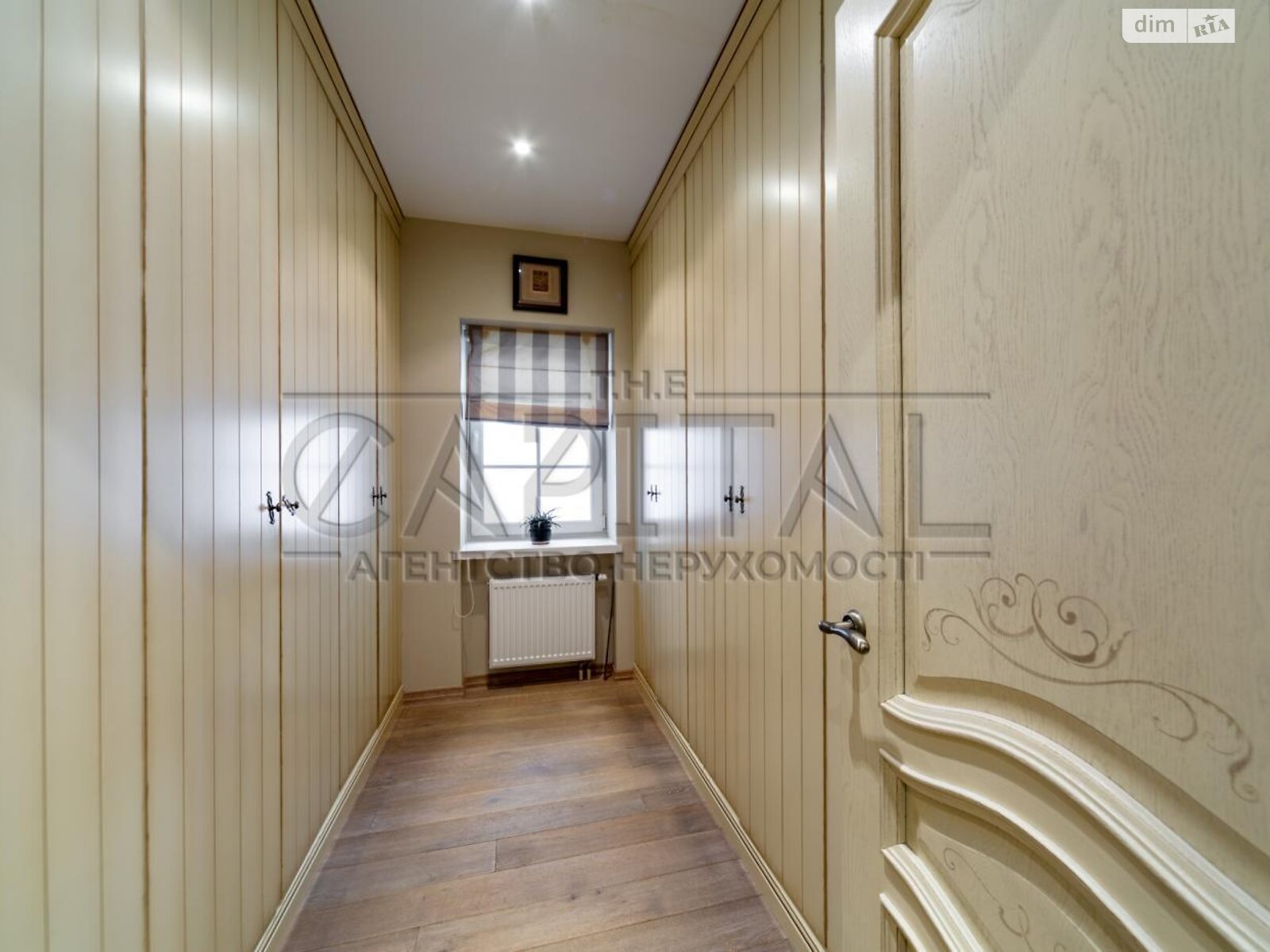 двоповерховий будинок з опаленням, 200 кв. м, цегла. Продаж у Плютах фото 1 двоповерховий будинок з опаленням, 200 кв. м, цегла. Продаж у Плютах фото 1