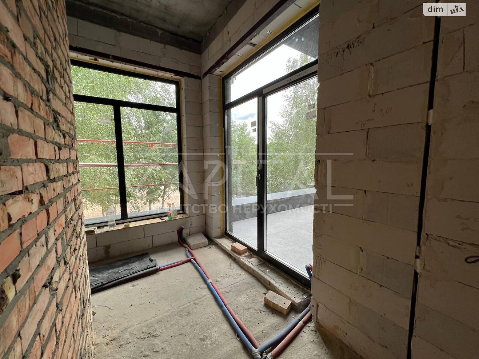 двоповерховий будинок з гаражем, 300 кв. м, цегла. Продаж у Козині фото 1 двоповерховий будинок з гаражем, 300 кв. м, цегла. Продаж у Козині фото 1