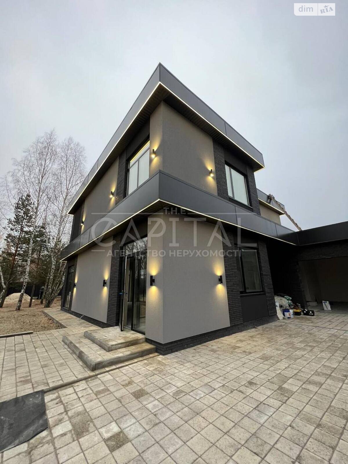 двоповерховий будинок з гаражем, 300 кв. м, цегла. Продаж у Козині фото 1 двоповерховий будинок з гаражем, 300 кв. м, цегла. Продаж у Козині фото 1