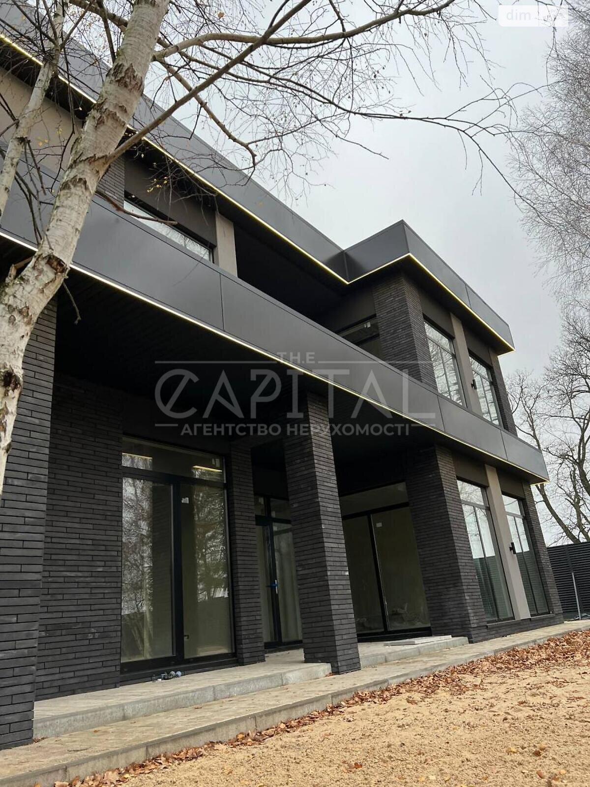 двоповерховий будинок з гаражем, 300 кв. м, цегла. Продаж у Козині фото 1 двоповерховий будинок з гаражем, 300 кв. м, цегла. Продаж у Козині фото 1
