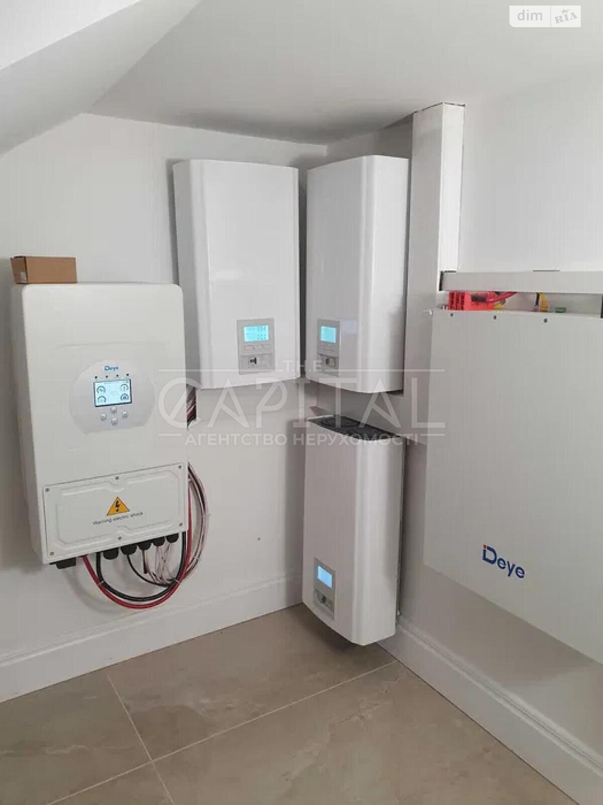 трехэтажный дом с гаражом, 395 кв. м, кирпич. Продажа в Козине фото 1 трехэтажный дом с гаражом, 395 кв. м, кирпич. Продажа в Козине фото 1