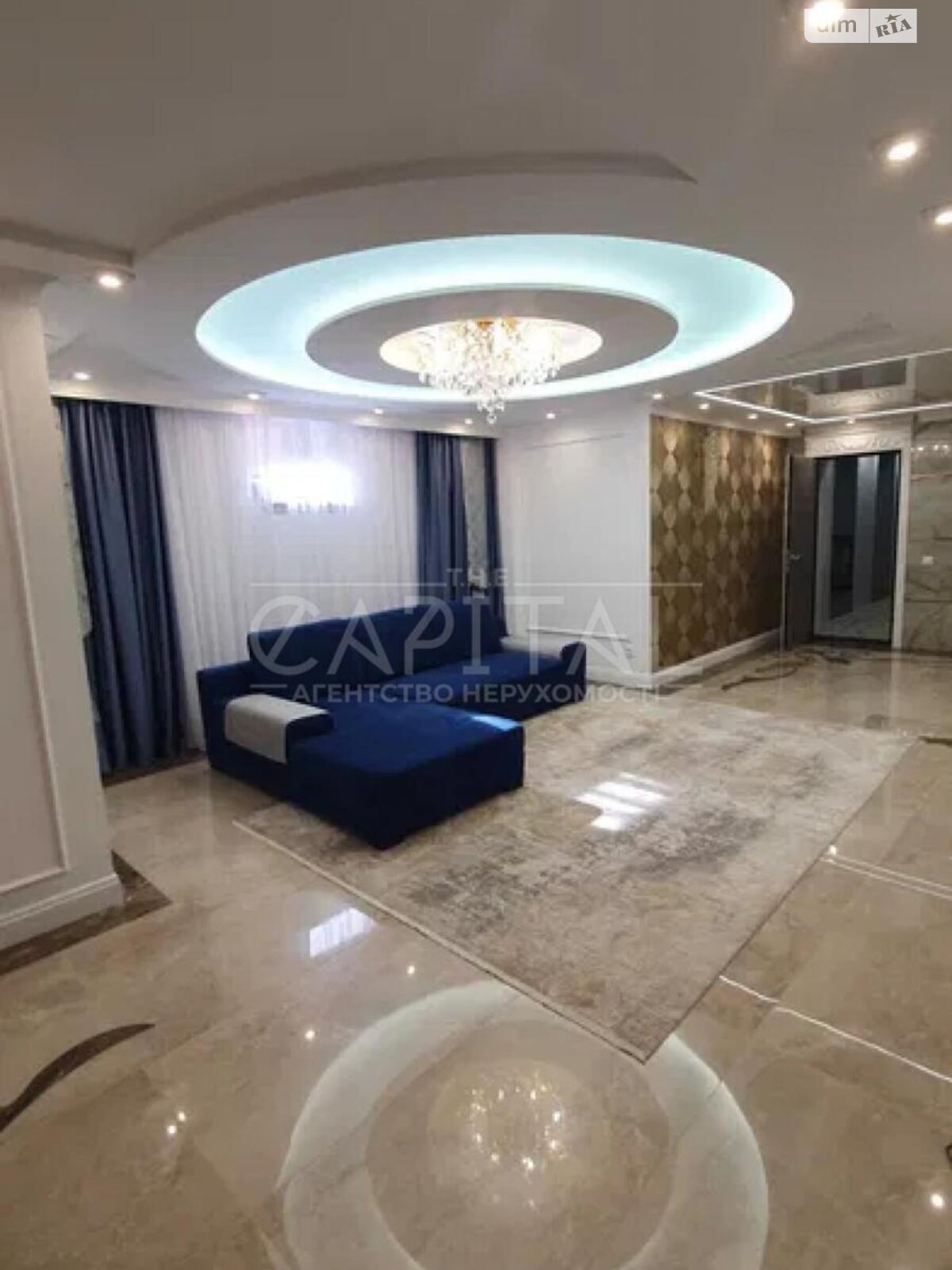 трехэтажный дом с гаражом, 395 кв. м, кирпич. Продажа в Козине фото 1 трехэтажный дом с гаражом, 395 кв. м, кирпич. Продажа в Козине фото 1