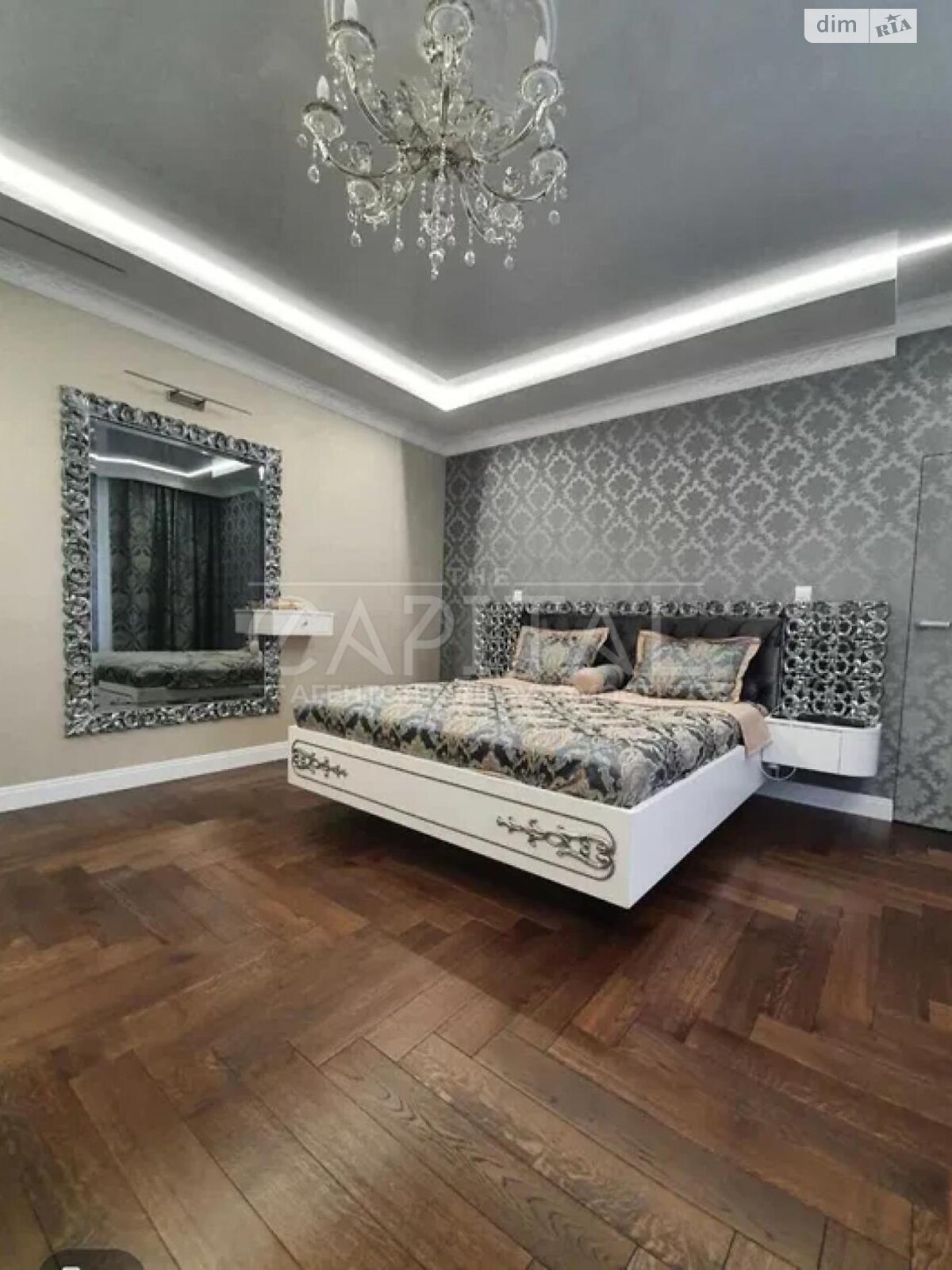 трехэтажный дом с гаражом, 395 кв. м, кирпич. Продажа в Козине фото 1 трехэтажный дом с гаражом, 395 кв. м, кирпич. Продажа в Козине фото 1