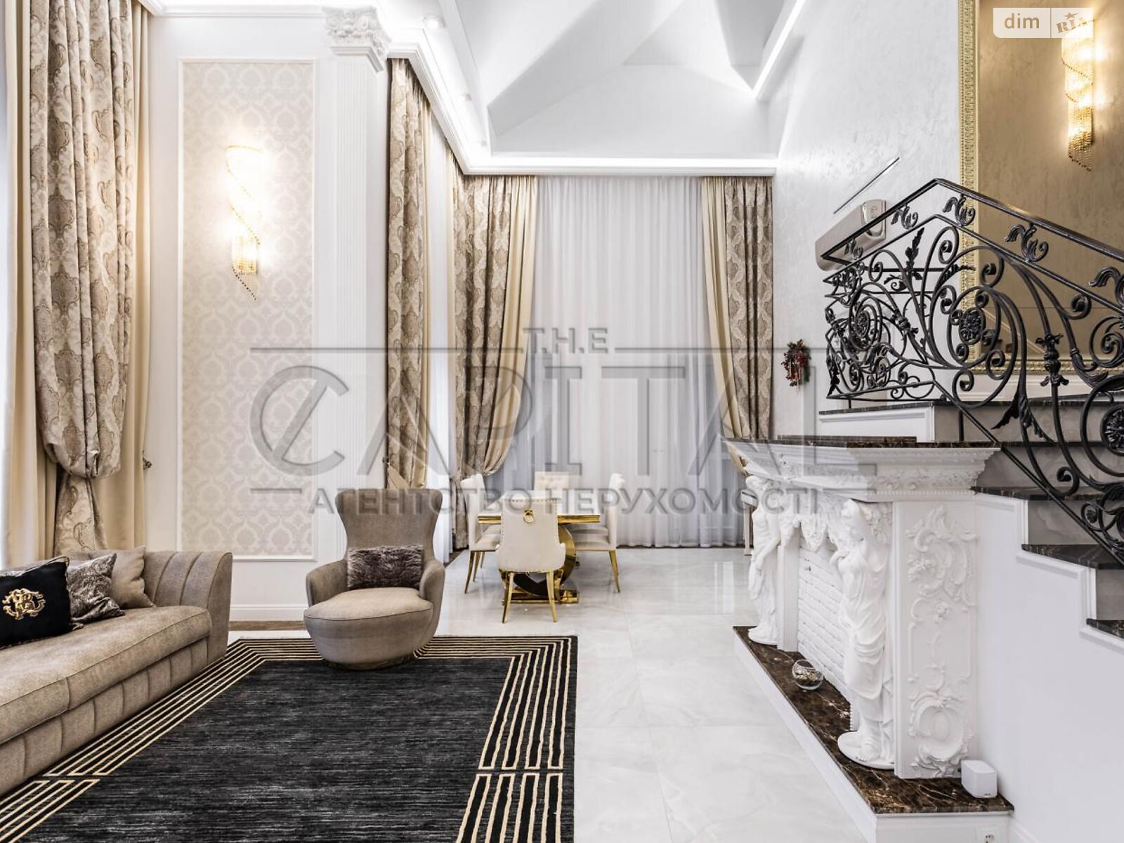 трехэтажный дом с гаражом, 395 кв. м, кирпич. Продажа в Козине фото 1 трехэтажный дом с гаражом, 395 кв. м, кирпич. Продажа в Козине фото 1