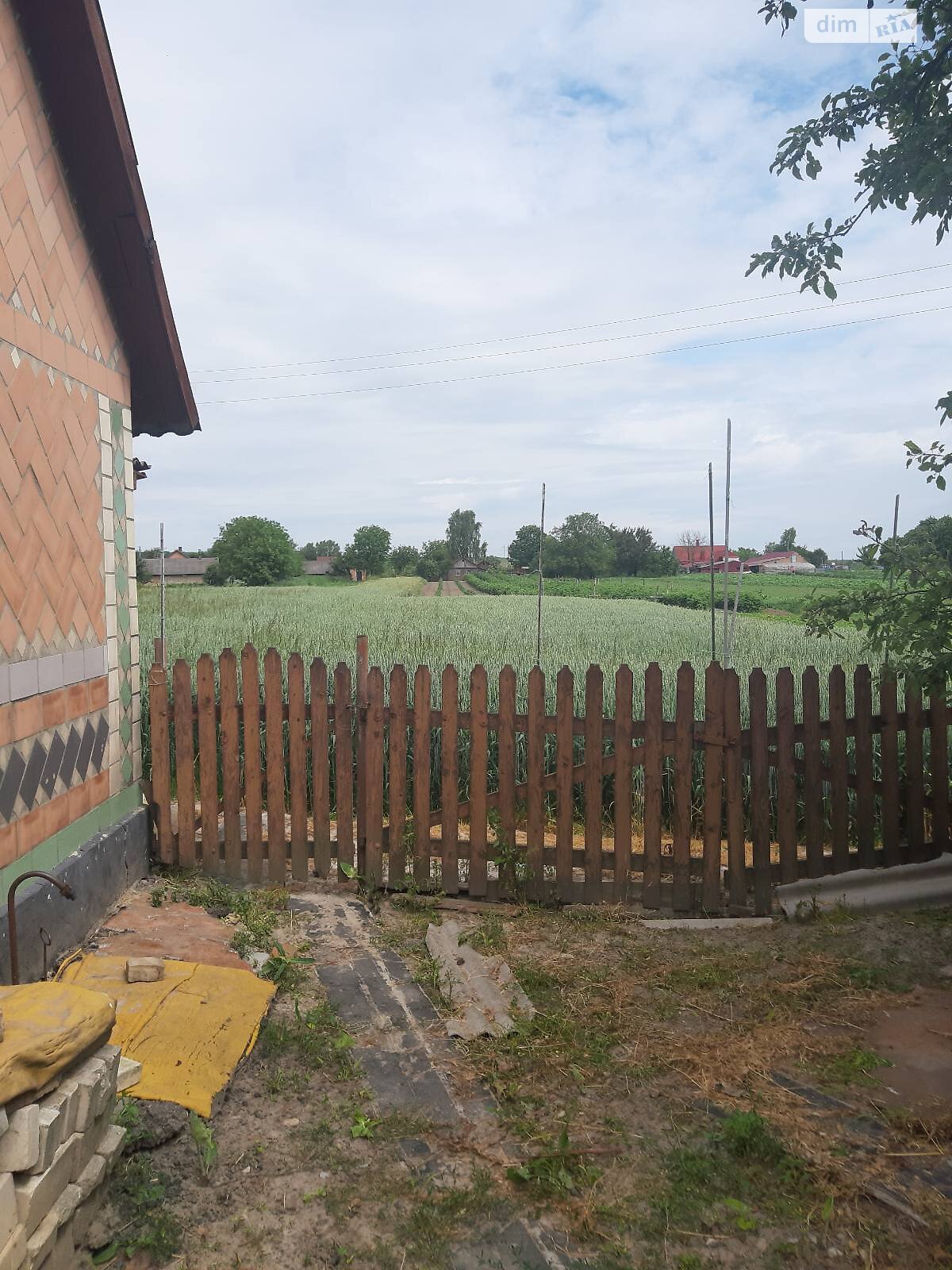 одноэтажный дом с гаражом, 74.1 кв. м, шлакобетон. Продажа в Краеве фото 1 одноэтажный дом с гаражом, 74.1 кв. м, шлакобетон. Продажа в Краеве фото 1