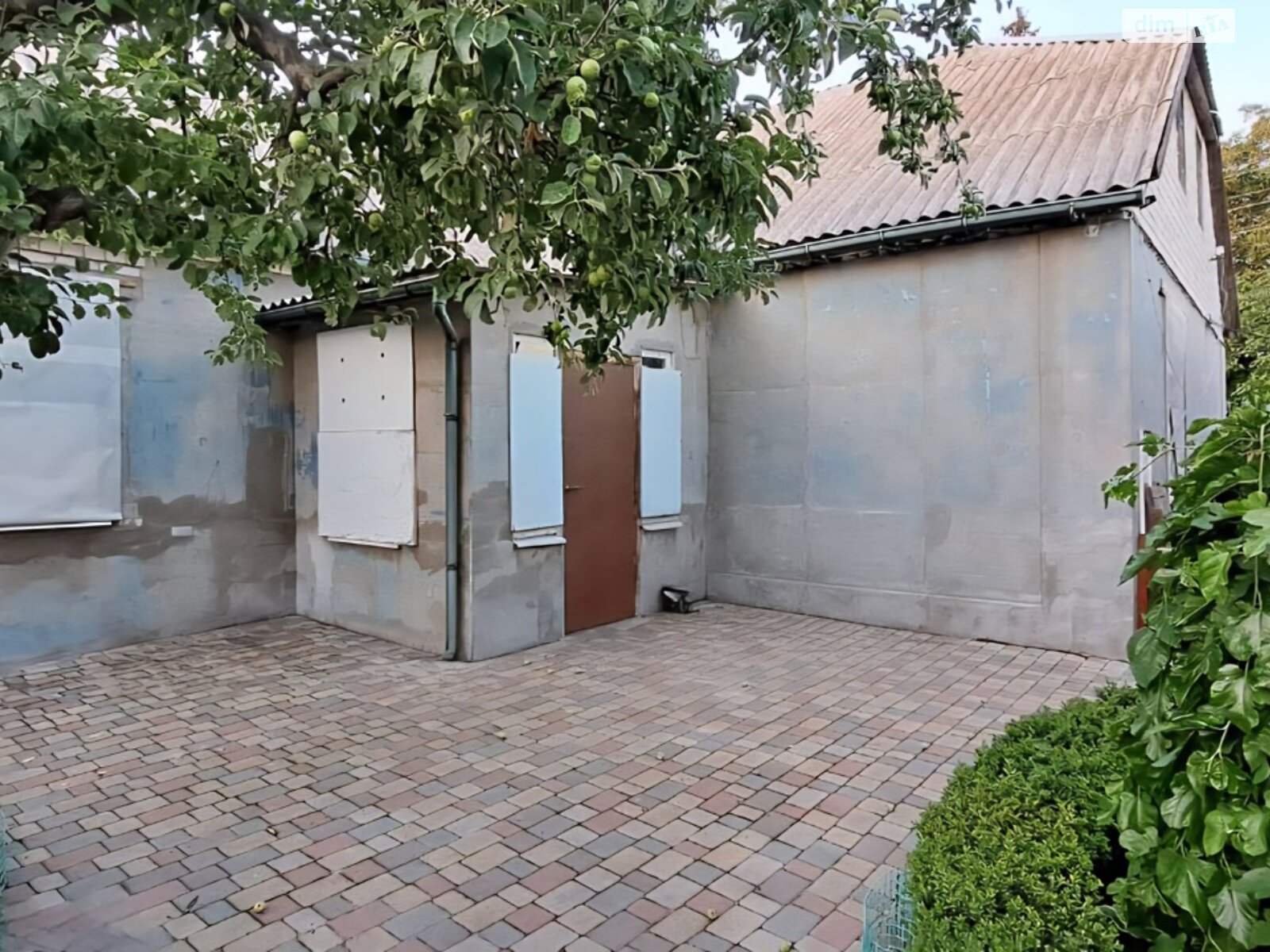 одноэтажный дом с гаражом, 105.5 кв. м, кирпич. Продажа в Краматорске район Старый город фото 1