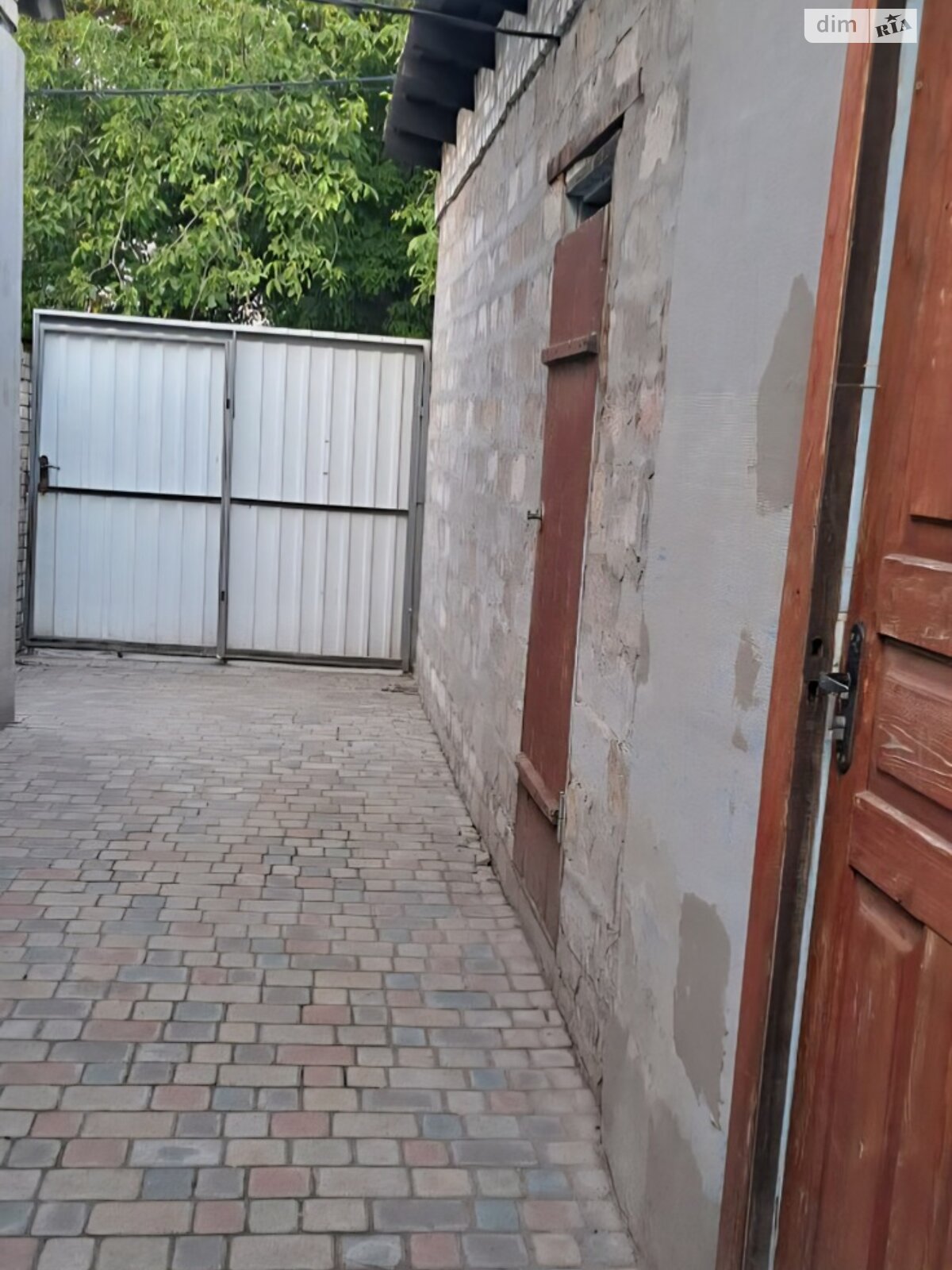 одноэтажный дом с гаражом, 105.5 кв. м, кирпич. Продажа в Краматорске район Старый город фото 1