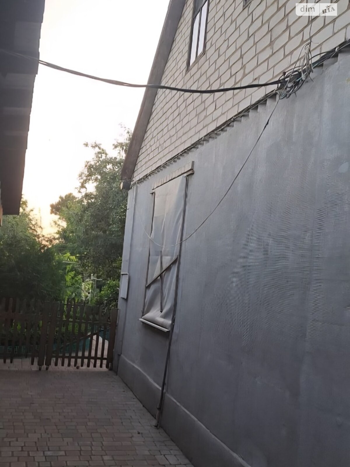 одноэтажный дом с гаражом, 105.5 кв. м, кирпич. Продажа в Краматорске район Старый город фото 1