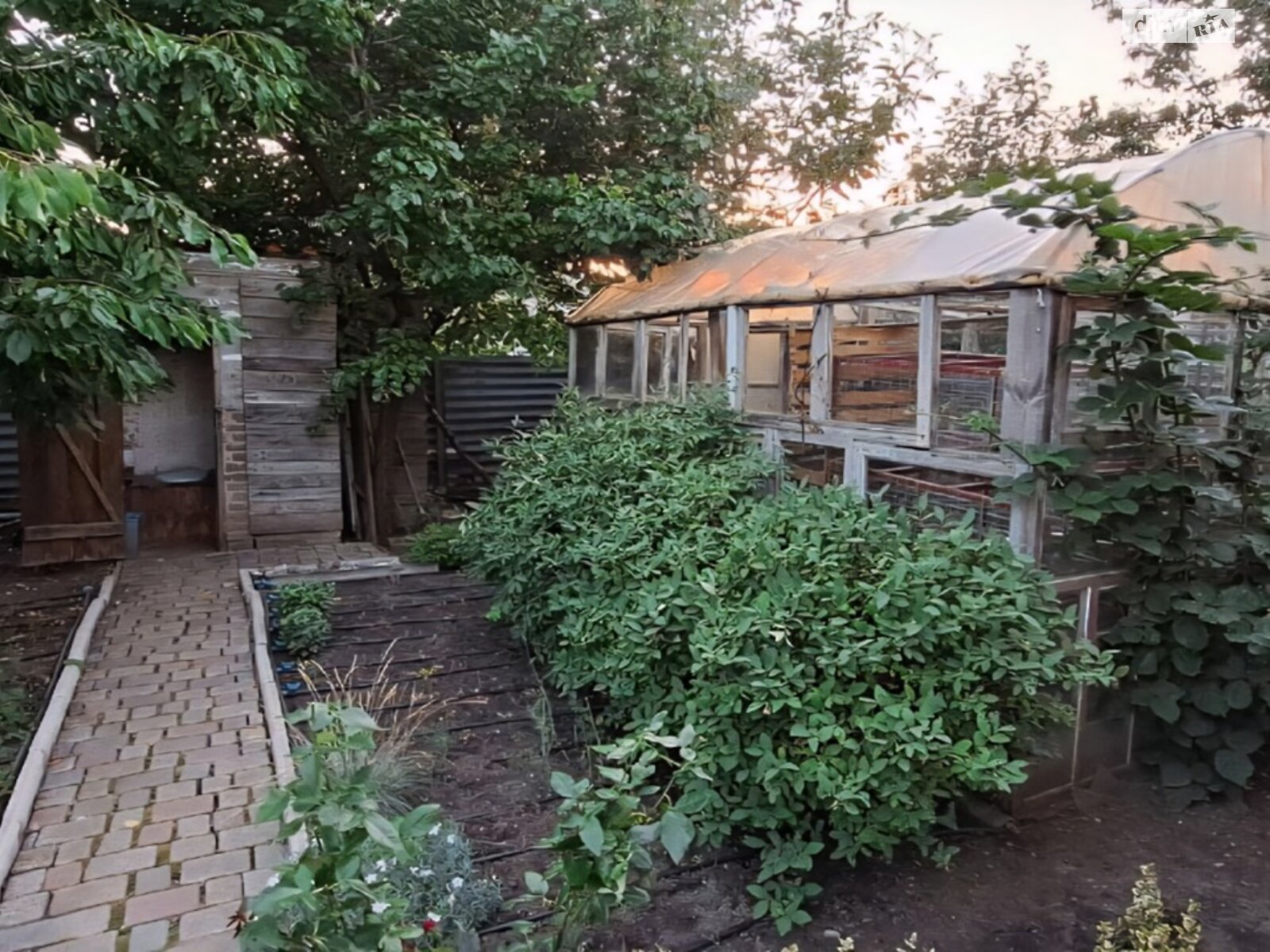 одноэтажный дом с гаражом, 105.5 кв. м, кирпич. Продажа в Краматорске район Старый город фото 1