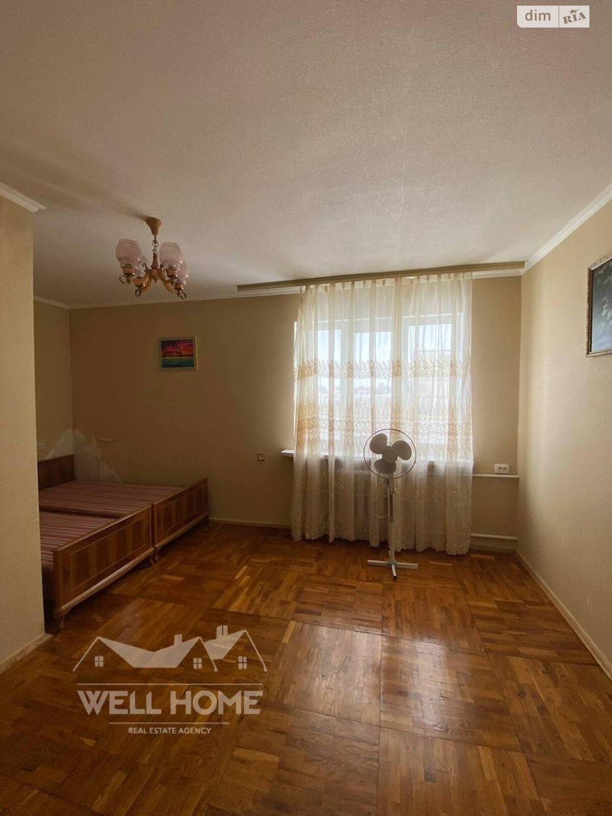 двоповерховий будинок з гаражем, 335.8 кв. м, цегла. Продаж у Красилівці фото 1 двоповерховий будинок з гаражем, 335.8 кв. м, цегла. Продаж у Красилівці фото 1