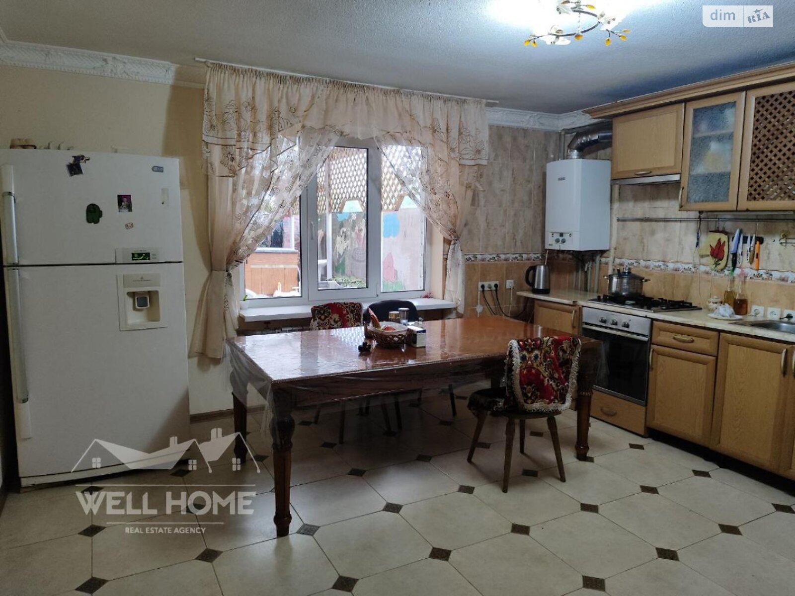 двоповерховий будинок з гаражем, 335.8 кв. м, цегла. Продаж у Красилівці фото 1 двоповерховий будинок з гаражем, 335.8 кв. м, цегла. Продаж у Красилівці фото 1