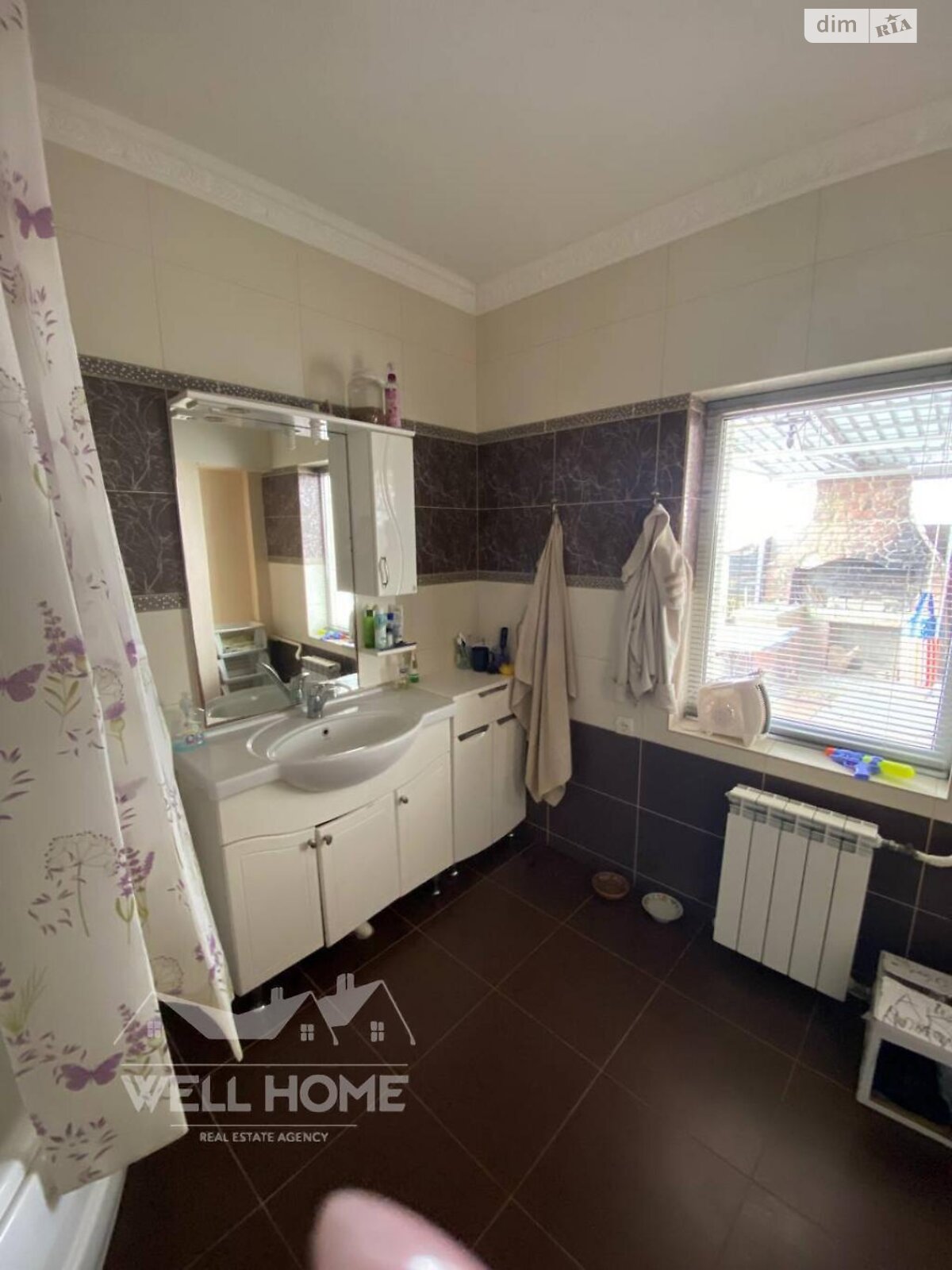 двоповерховий будинок з гаражем, 335.8 кв. м, цегла. Продаж у Красилівці фото 1 двоповерховий будинок з гаражем, 335.8 кв. м, цегла. Продаж у Красилівці фото 1