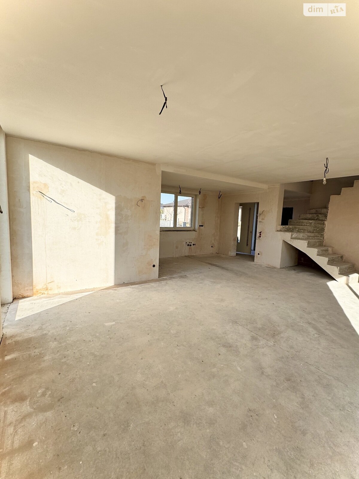 двоповерховий будинок, 180 кв. м, цегла. Продаж у Красилівці фото 1 двоповерховий будинок, 180 кв. м, цегла. Продаж у Красилівці фото 1