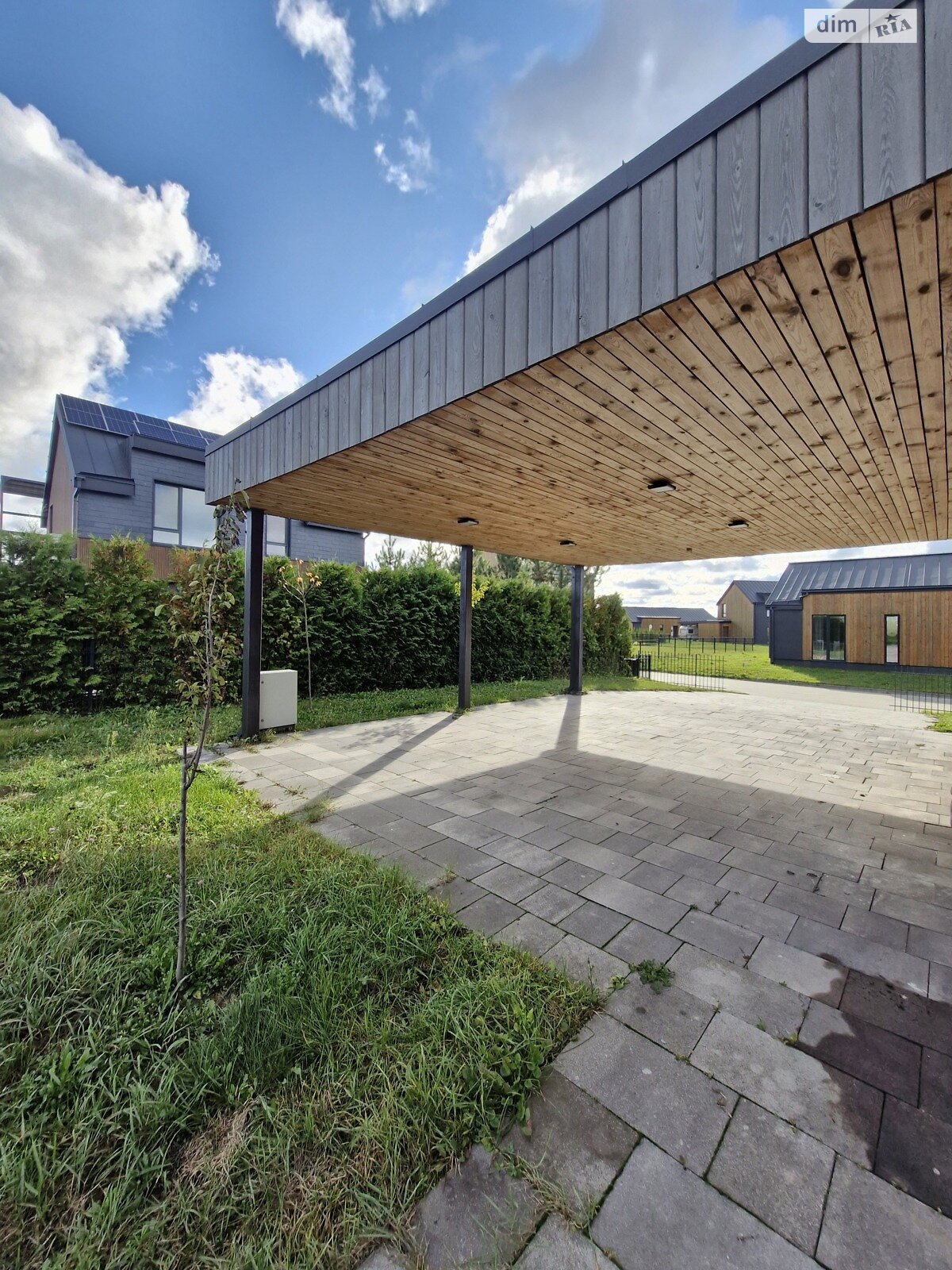 двоповерховий будинок з меблями, 145.8 кв. м, керамічна цегла. Продаж у Красилівці фото 1