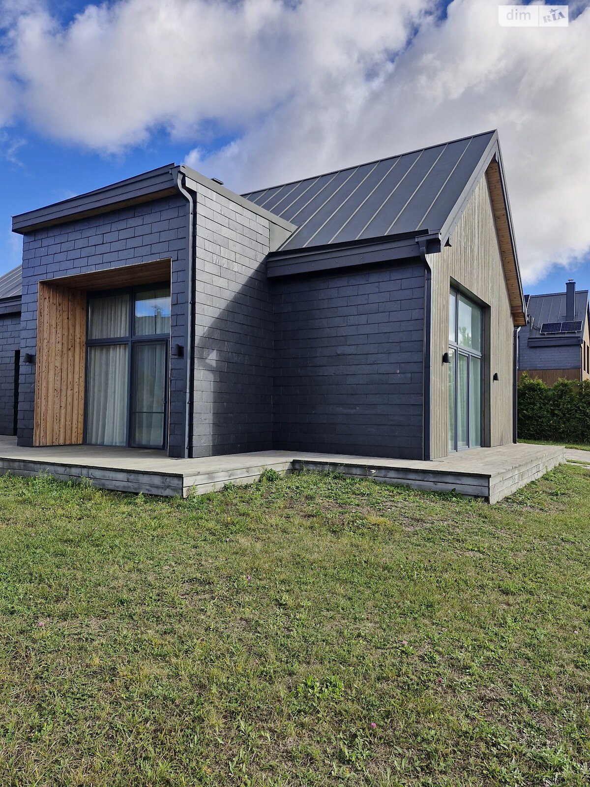 двоповерховий будинок з меблями, 145.8 кв. м, керамічна цегла. Продаж у Красилівці фото 1