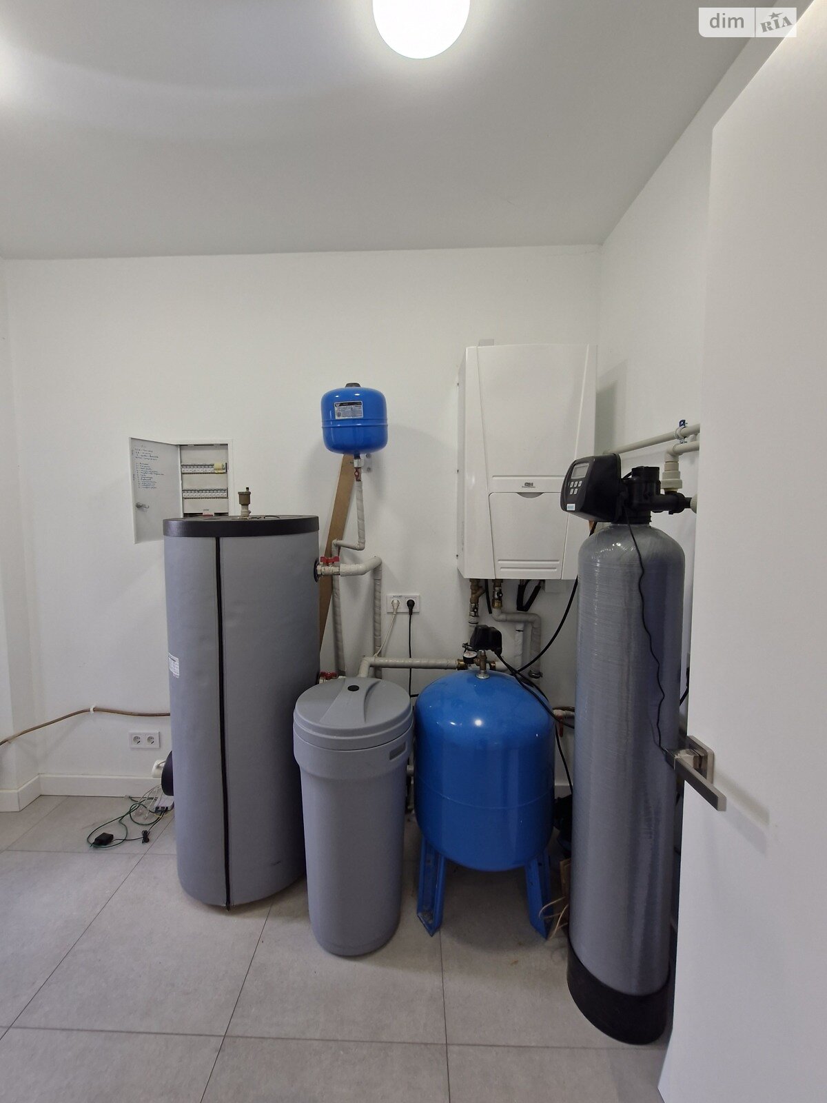 двоповерховий будинок з меблями, 145.8 кв. м, керамічна цегла. Продаж у Красилівці фото 1