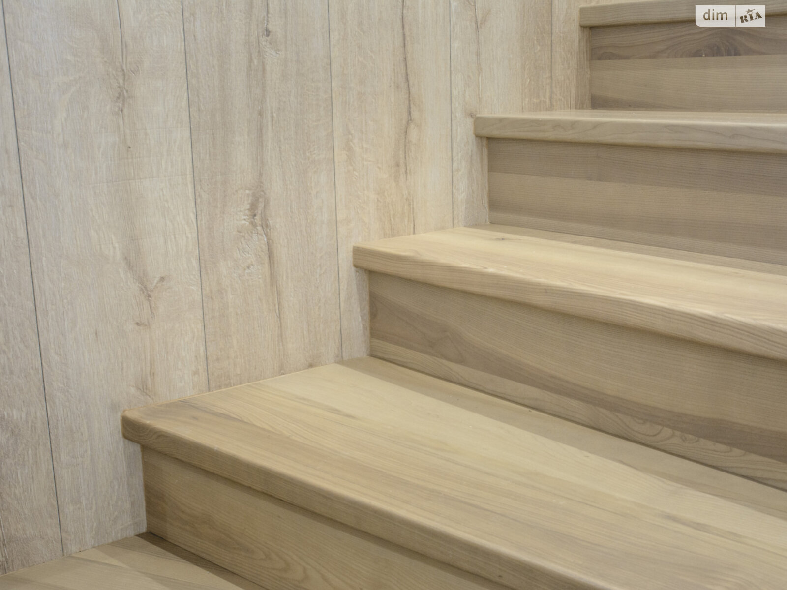 двоповерховий будинок з меблями, 145.8 кв. м, керамічна цегла. Продаж у Красилівці фото 1