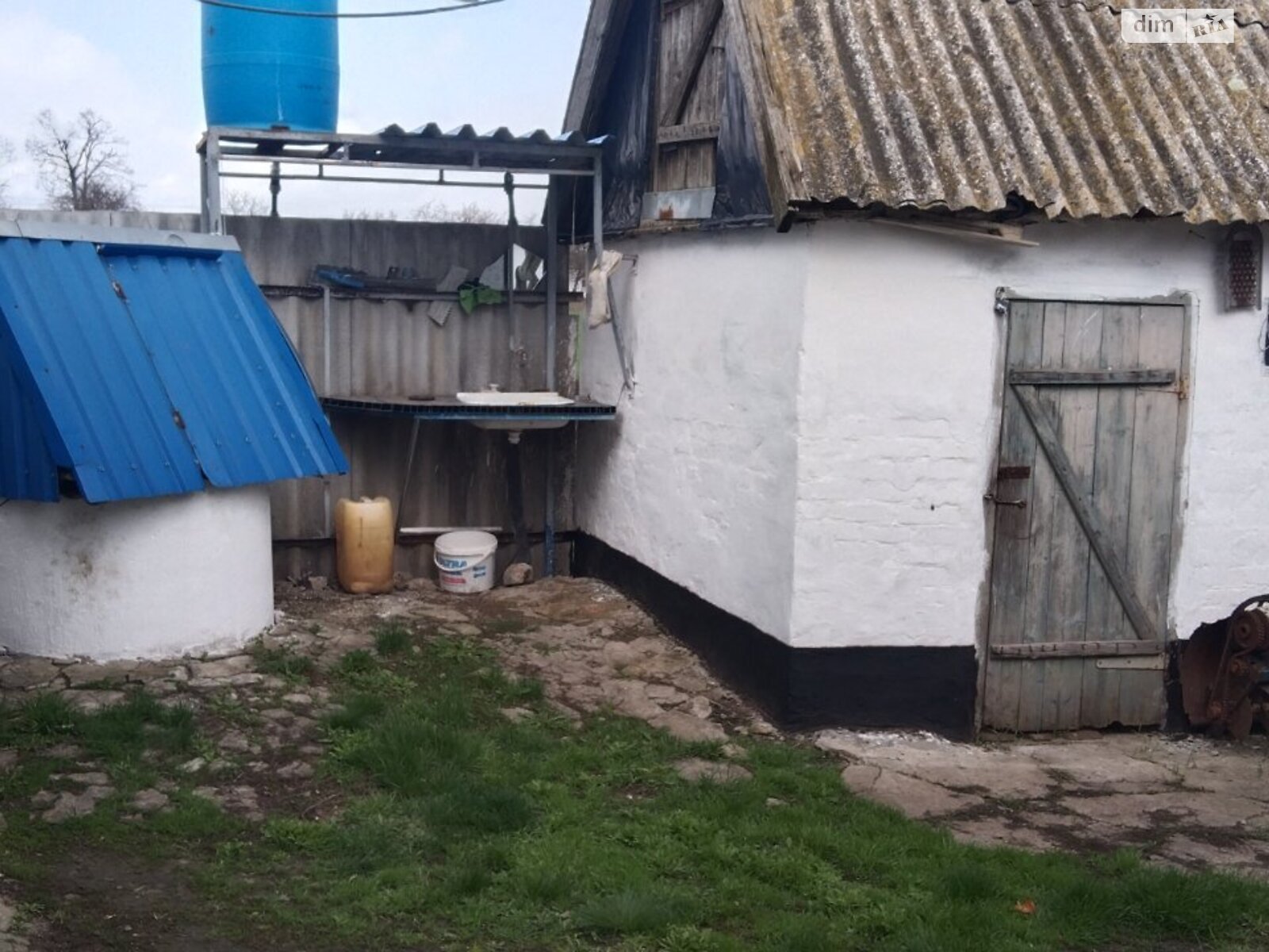одноэтажный дом с гаражом, 55 кв. м, кирпич саманный. Продажа в Красном район Центр фото 1 одноэтажный дом с гаражом, 55 кв. м, кирпич саманный. Продажа в Красном район Центр фото 1