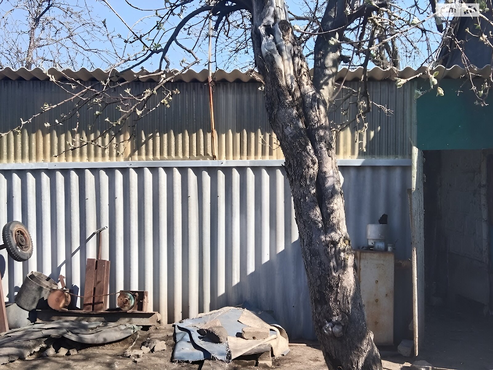 одноэтажный дом с гаражом, 55 кв. м, кирпич саманный. Продажа в Красном район Центр фото 1 одноэтажный дом с гаражом, 55 кв. м, кирпич саманный. Продажа в Красном район Центр фото 1