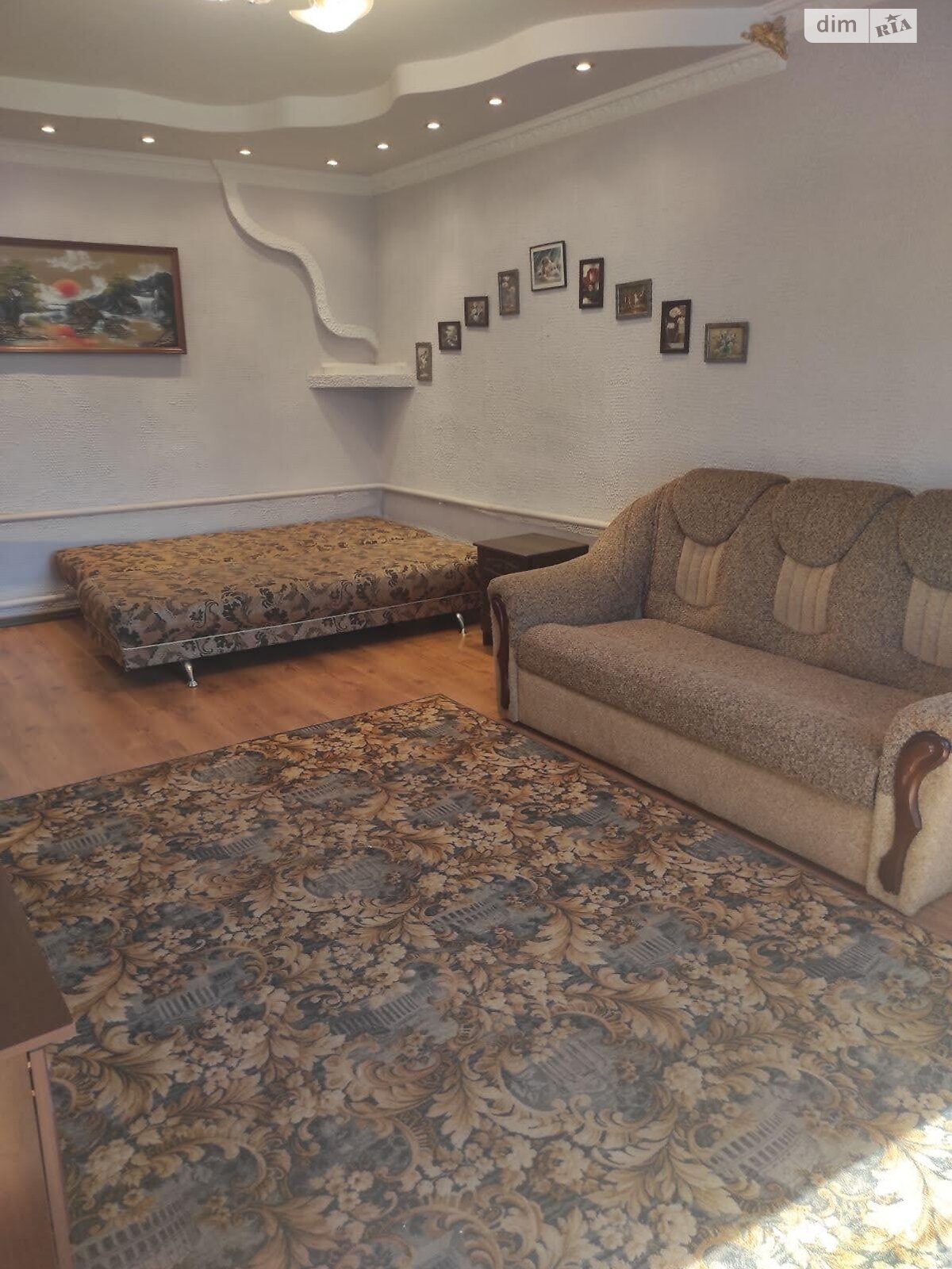 двухэтажный дом с отоплением, 277.5 кв. м, кирпич. Продажа в Красноселке фото 1