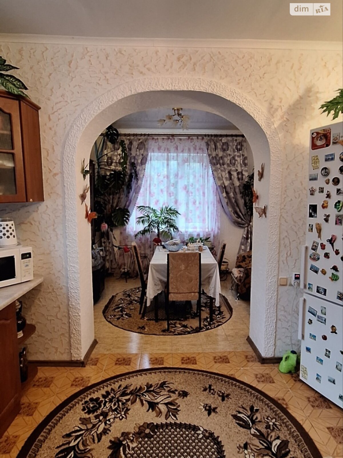 двухэтажный дом с отоплением, 277.5 кв. м, кирпич. Продажа в Красноселке фото 1