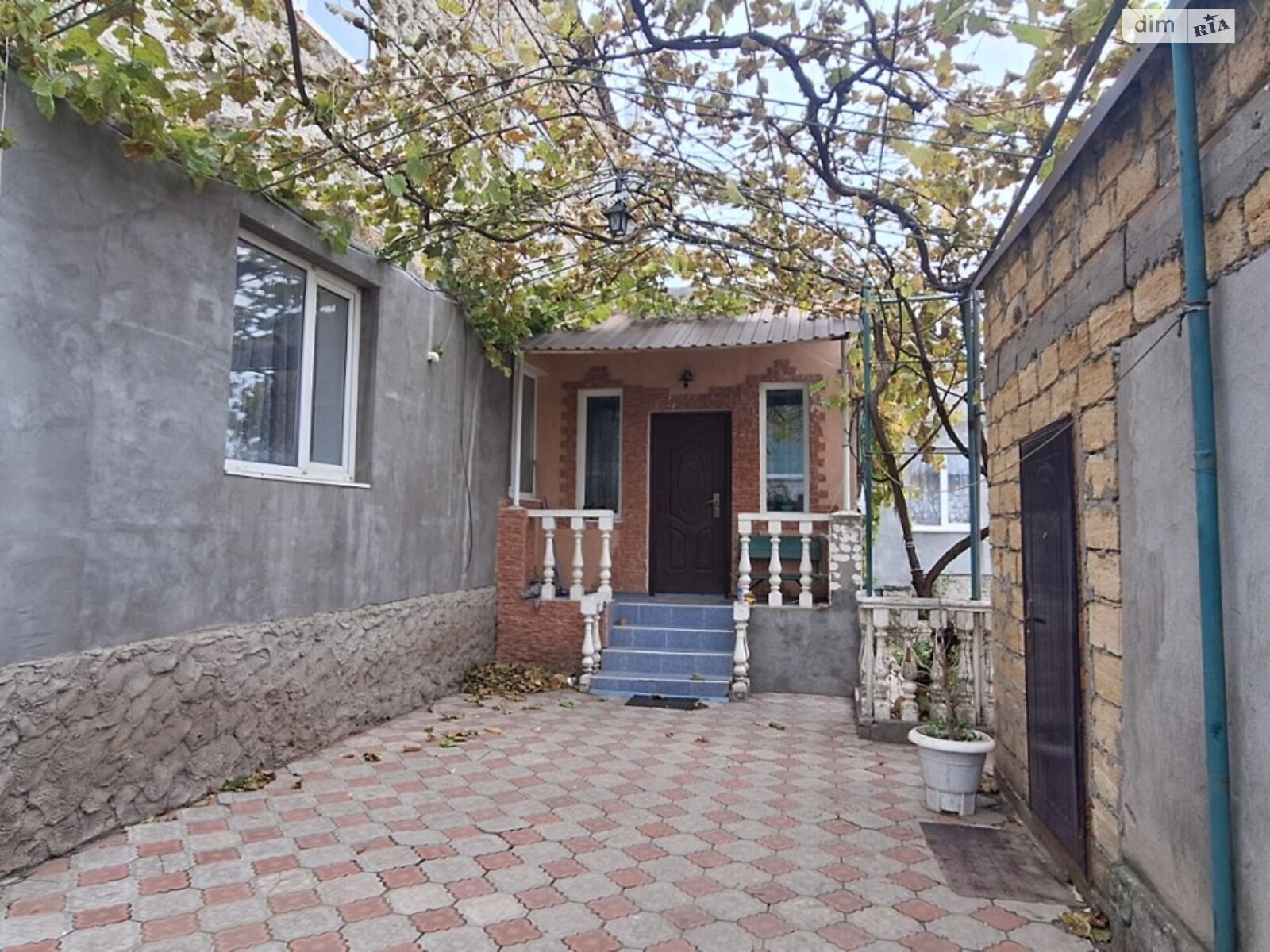 двухэтажный дом с отоплением, 277.5 кв. м, кирпич. Продажа в Красноселке фото 1