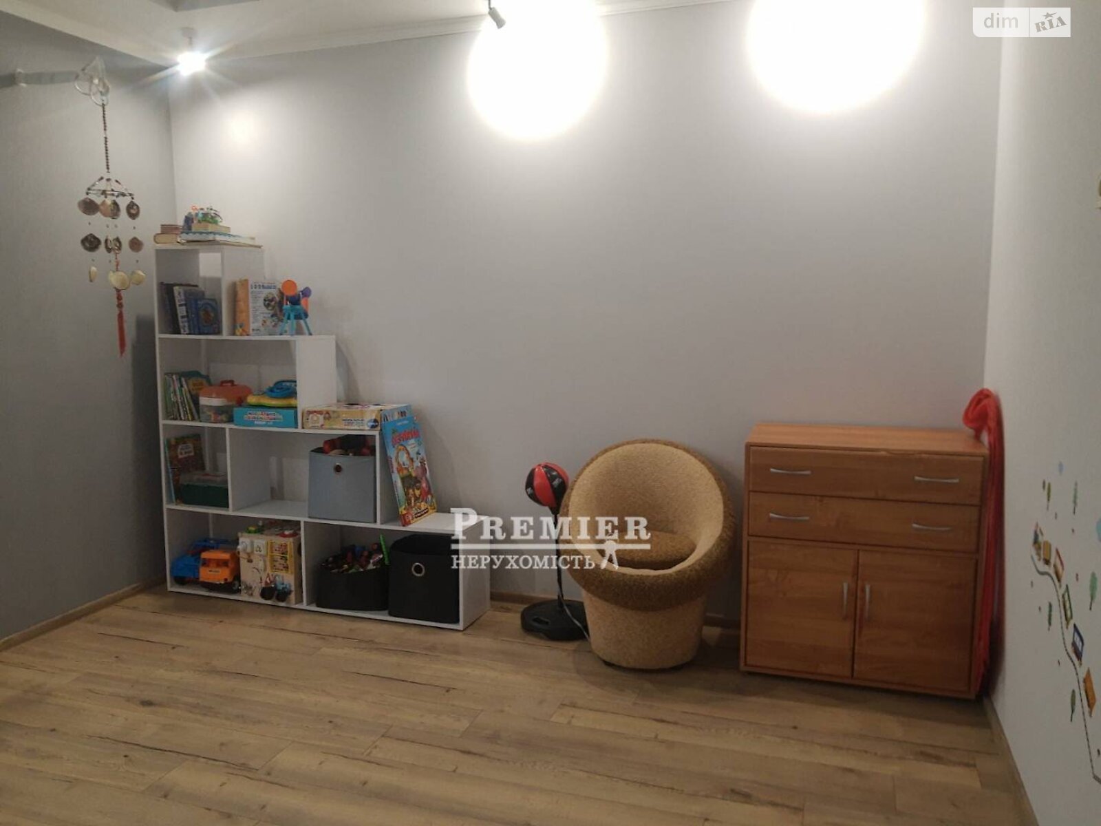 одноповерховий будинок з верандою, 97.6 кв. м, цегла. Продаж у Красносілці фото 1 одноповерховий будинок з верандою, 97.6 кв. м, цегла. Продаж у Красносілці фото 1