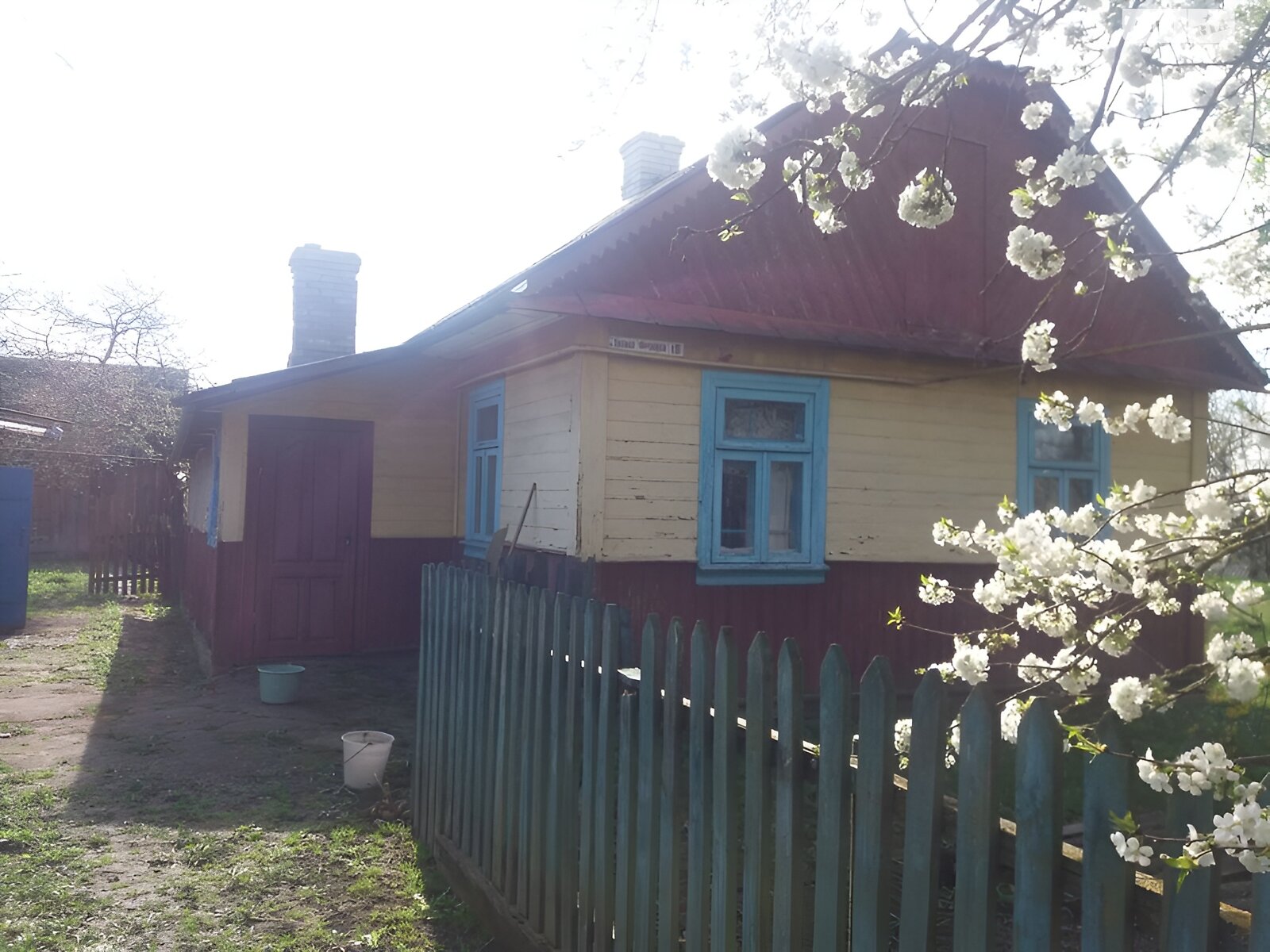 одноэтажный дом с гаражом, 70 кв. м, сруб. Продажа в Кречеве фото 1 одноэтажный дом с гаражом, 70 кв. м, сруб. Продажа в Кречеве фото 1