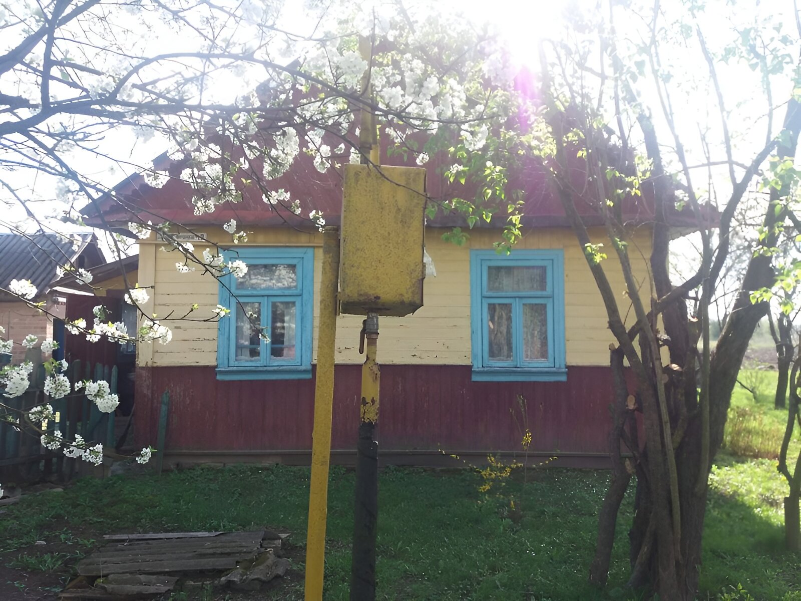одноэтажный дом с гаражом, 70 кв. м, сруб. Продажа в Кречеве фото 1 одноэтажный дом с гаражом, 70 кв. м, сруб. Продажа в Кречеве фото 1