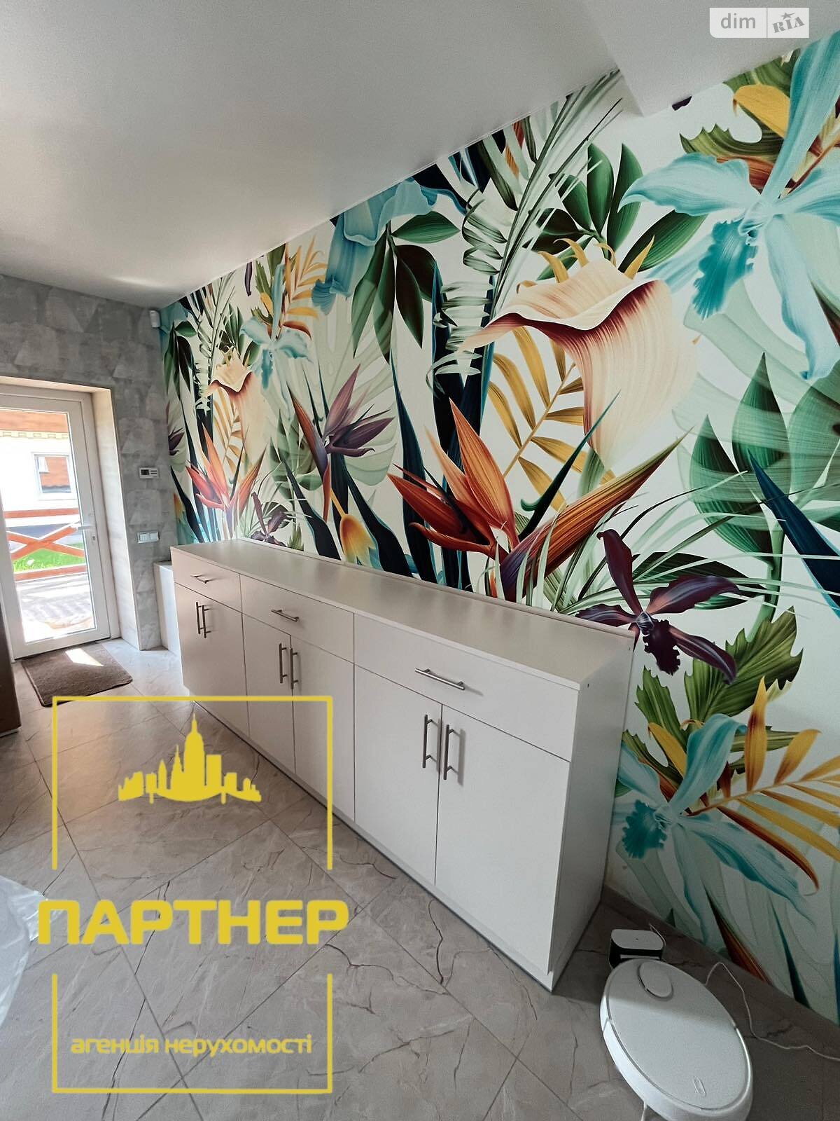 двухэтажный дом с гаражом, 150 кв. м, кирпич. Продажа в Кременчуге район Автозаводской фото 1 двухэтажный дом с гаражом, 150 кв. м, кирпич. Продажа в Кременчуге район Автозаводской фото 1