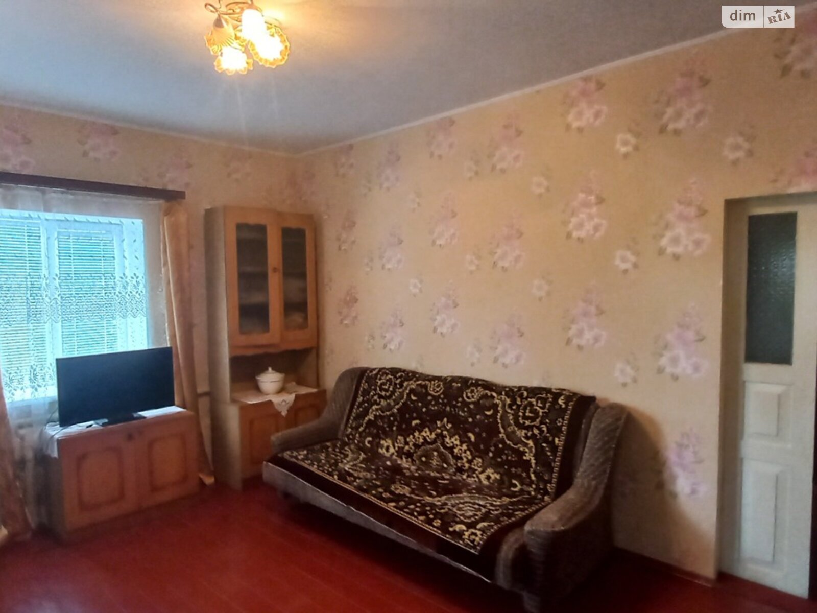 одноэтажный дом с гаражом, 64.8 кв. м, кирпич. Продажа в Кременчуге район Автозаводской фото 1 одноэтажный дом с гаражом, 64.8 кв. м, кирпич. Продажа в Кременчуге район Автозаводской фото 1