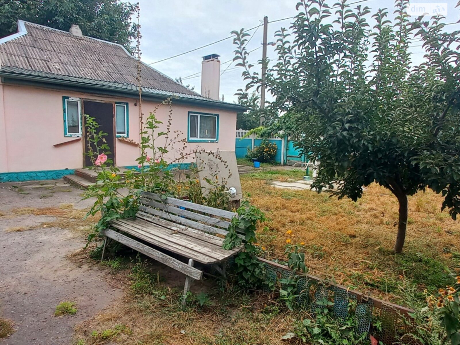 одноэтажный дом с гаражом, 64.8 кв. м, кирпич. Продажа в Кременчуге район Автозаводской фото 1 одноэтажный дом с гаражом, 64.8 кв. м, кирпич. Продажа в Кременчуге район Автозаводской фото 1