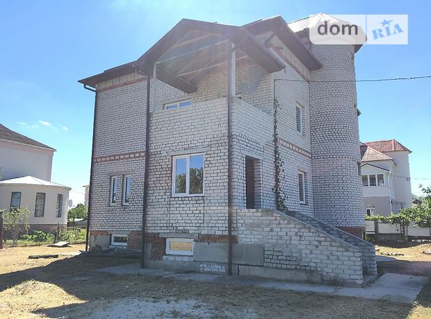 двухэтажный дом с садом, 230 кв. м, кирпич. Продажа в Кременчуге район Кременчуг фото 1 двухэтажный дом с садом, 230 кв. м, кирпич. Продажа в Кременчуге район Кременчуг фото 1