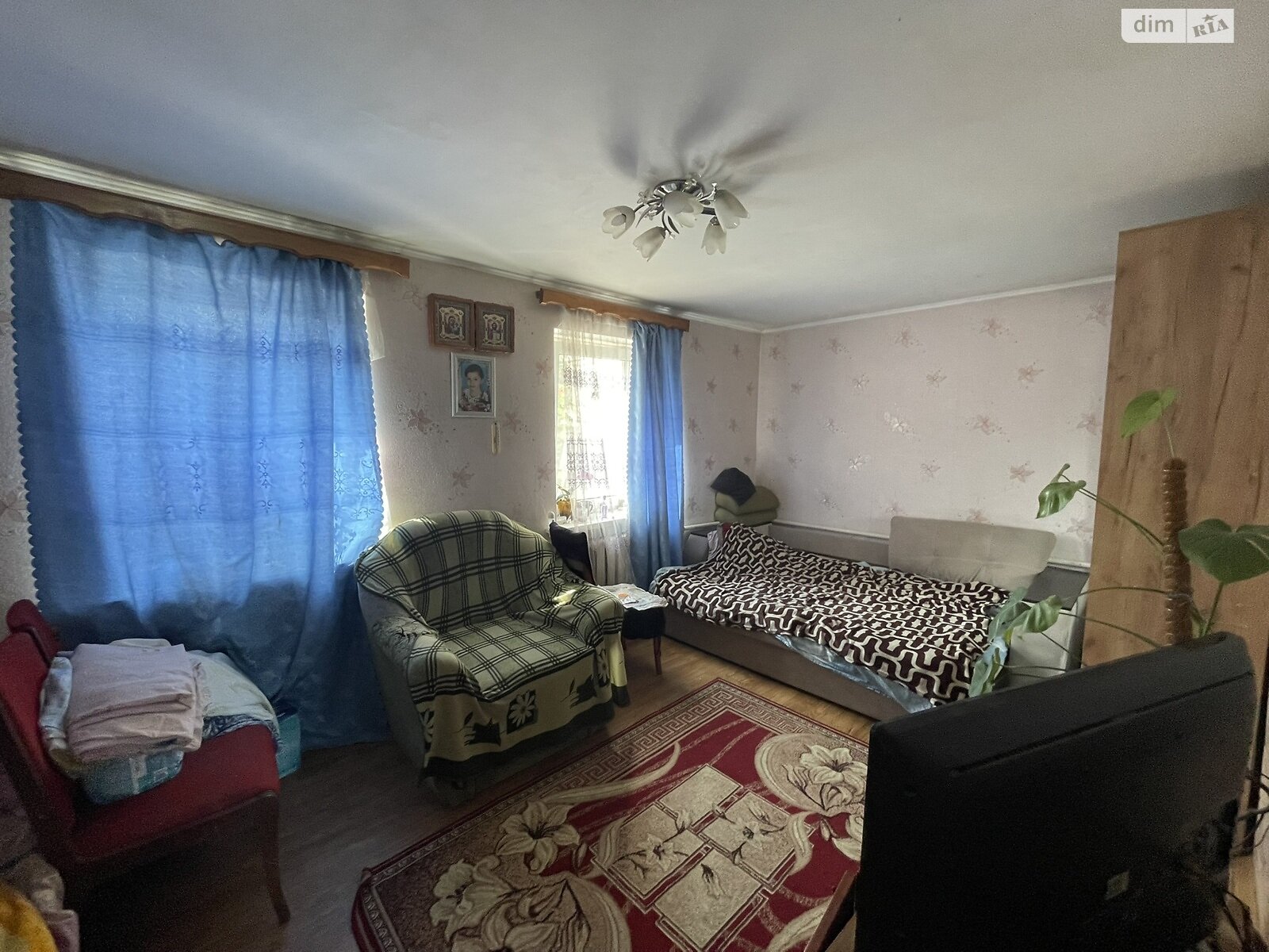 одноповерховий будинок з гаражем, 54.9 кв. м, шлакобетон. Продаж в Кременчуку, район Крюківський фото 1 одноповерховий будинок з гаражем, 54.9 кв. м, шлакобетон. Продаж в Кременчуку, район Крюківський фото 1