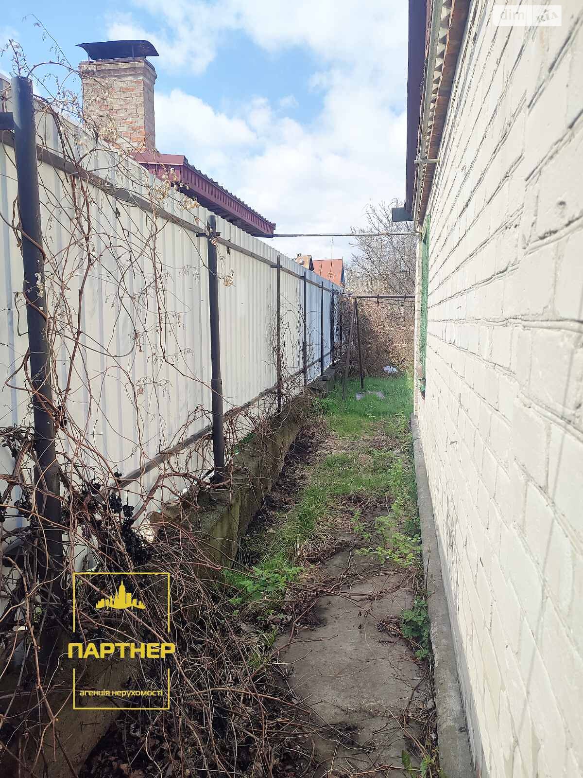 одноэтажный дом с гаражом, 59 кв. м, кирпич. Продажа в Кременчуге район Вторая занасыпь фото 1 одноэтажный дом с гаражом, 59 кв. м, кирпич. Продажа в Кременчуге район Вторая занасыпь фото 1