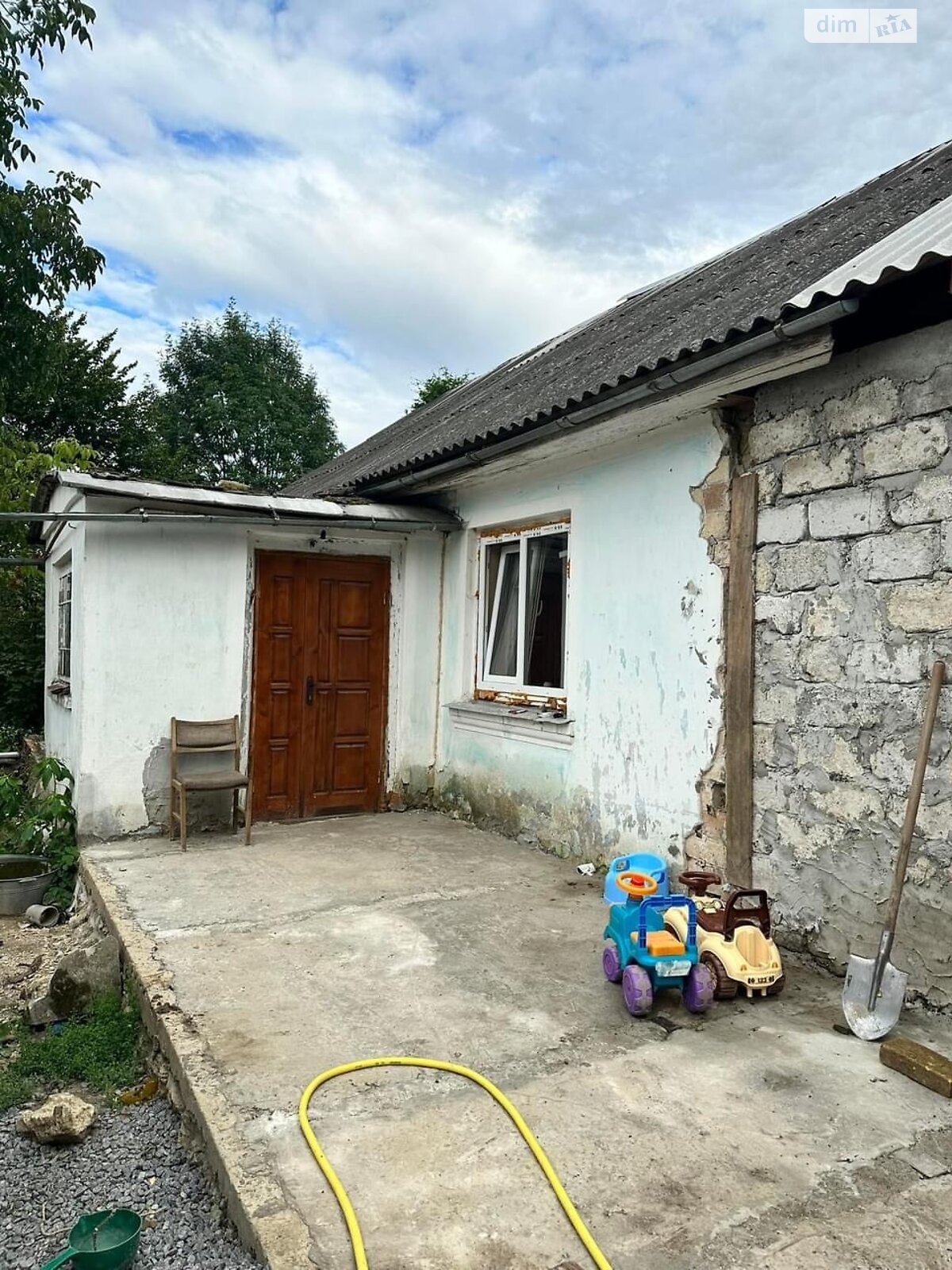 одноповерховий будинок з гаражем, 70 кв. м, дерево та цегла. Продаж в Кременці, район Кременець фото 1 одноповерховий будинок з гаражем, 70 кв. м, дерево та цегла. Продаж в Кременці, район Кременець фото 1