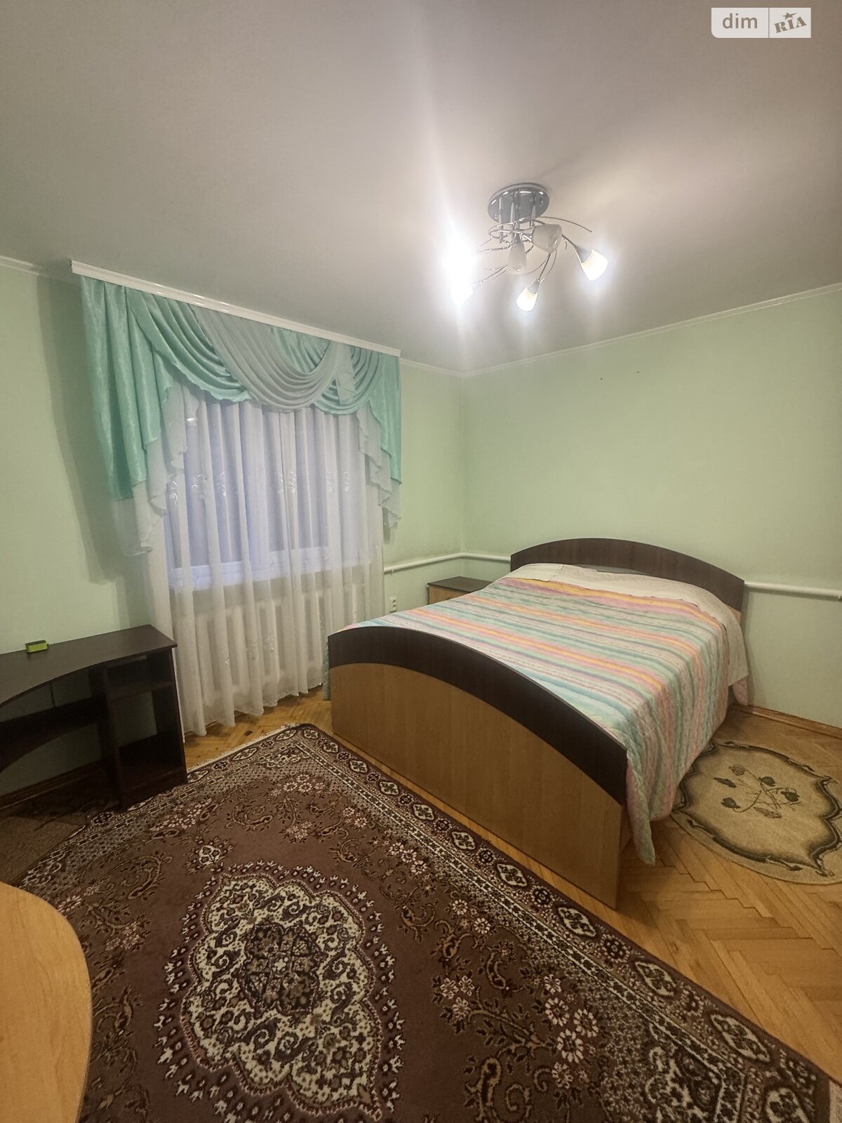 трехэтажный дом с гаражом, 183.2 кв. м, кирпич. Продажа в Кременце район Кременец фото 1 трехэтажный дом с гаражом, 183.2 кв. м, кирпич. Продажа в Кременце район Кременец фото 1