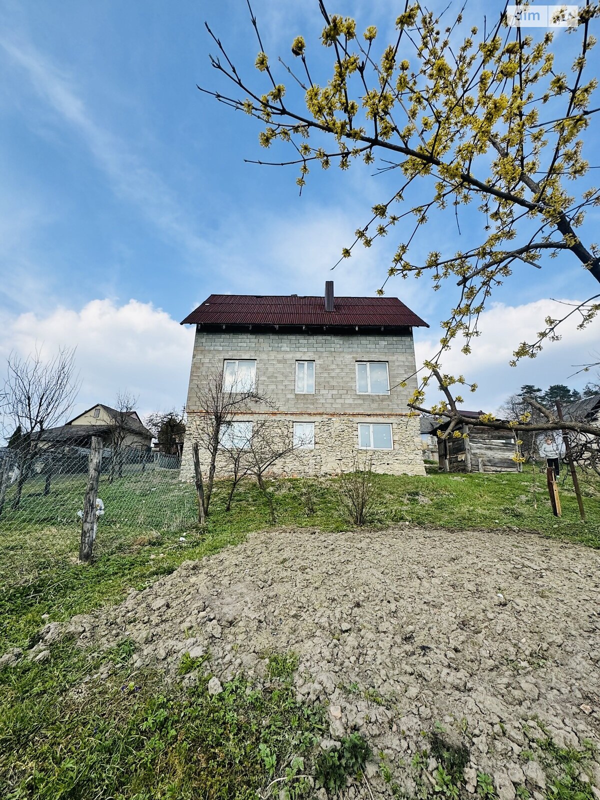 триповерховий будинок з верандою, 180 кв. м, кирпич. Продаж в Кременці, район Кременець фото 1 триповерховий будинок з верандою, 180 кв. м, кирпич. Продаж в Кременці, район Кременець фото 1